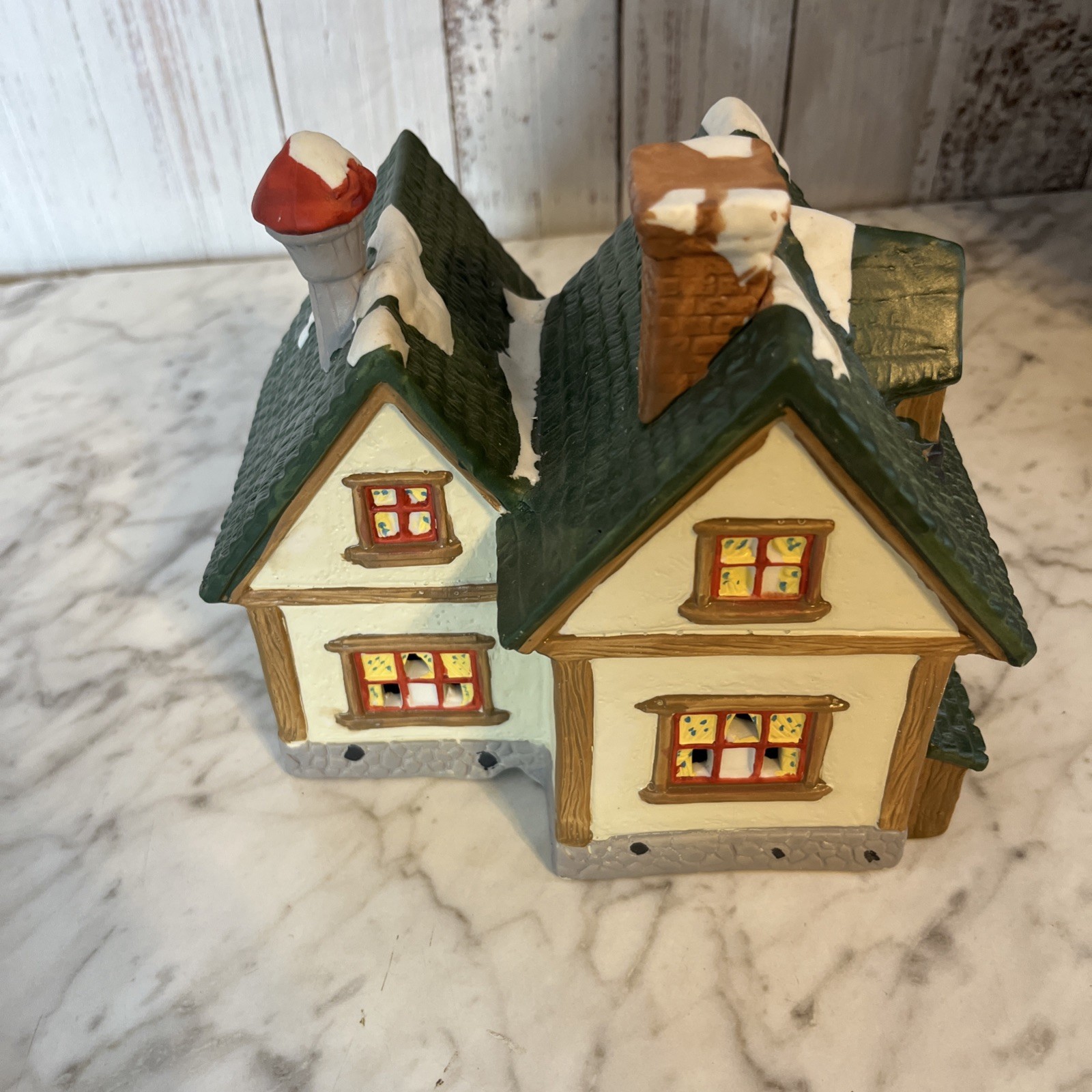 Dickens Keepsake Porcelain Lighted House Christmas Village Vintage Ace Hardware