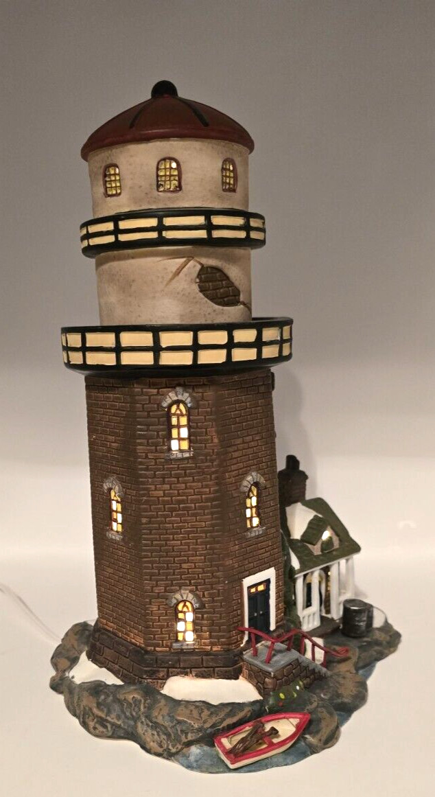 VTG 2000 Santa’s Workbench Collection Classic Series Standing Stones Lighthouse