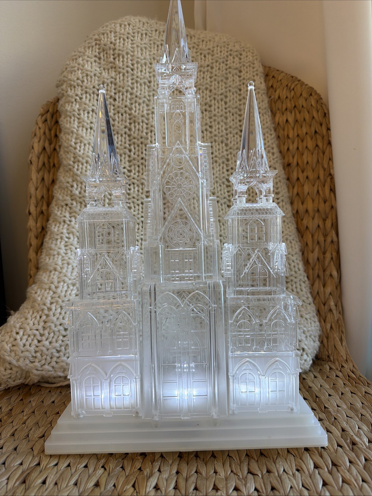 Lighted LED Large Castle Cathedral Christmas Or Wedding Plays Music/lights Up