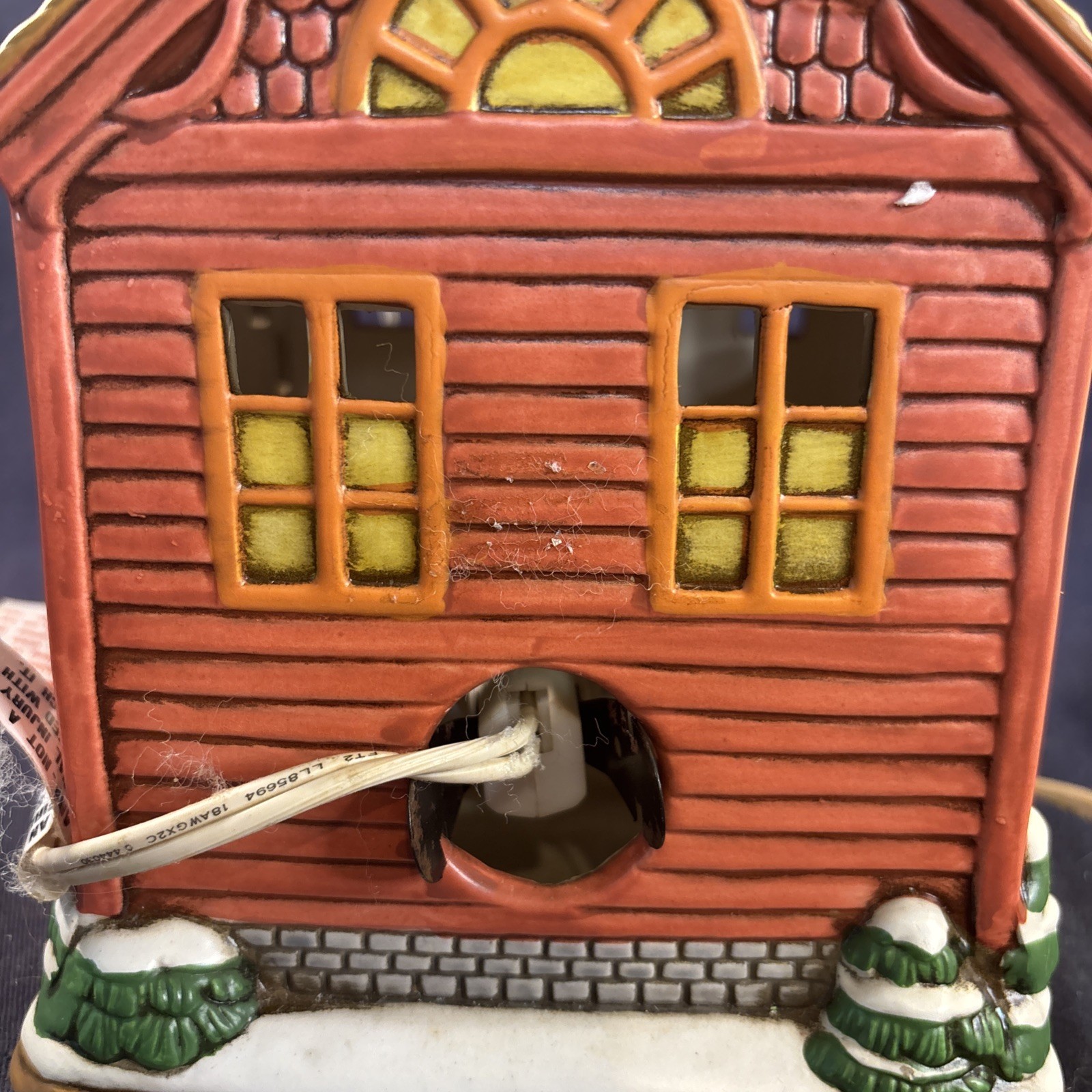 Lefton Colonial Village Northpoint Schoolhouse #07960 Original Box 1991