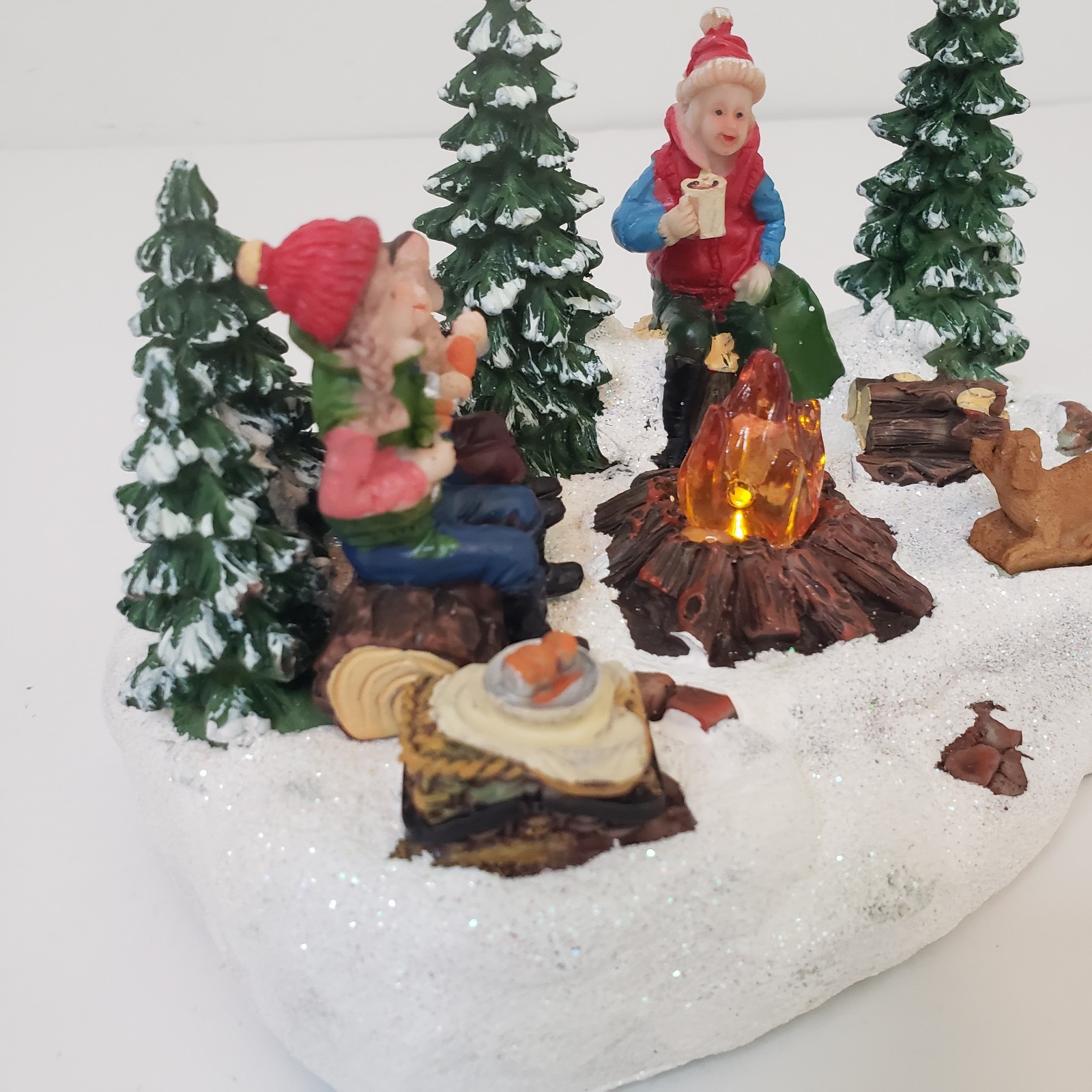 Carole Towne Collection 2020 Campfire Fun Christmas Light Up #1034128 Village