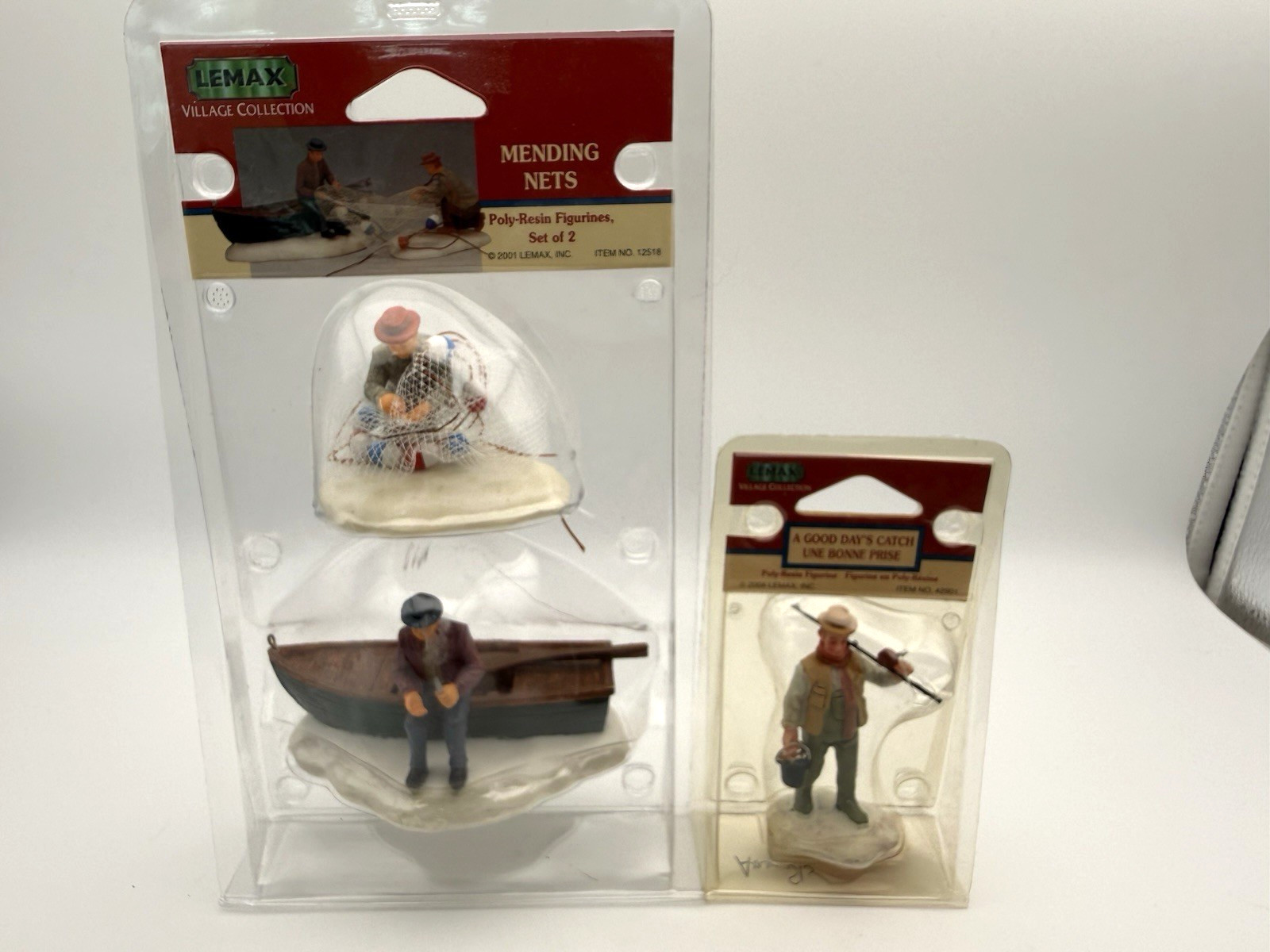 LEMAX 2001 CHRISTMAS VILLAGE – MENDING NETS FIGURES SET And Good Days Catch