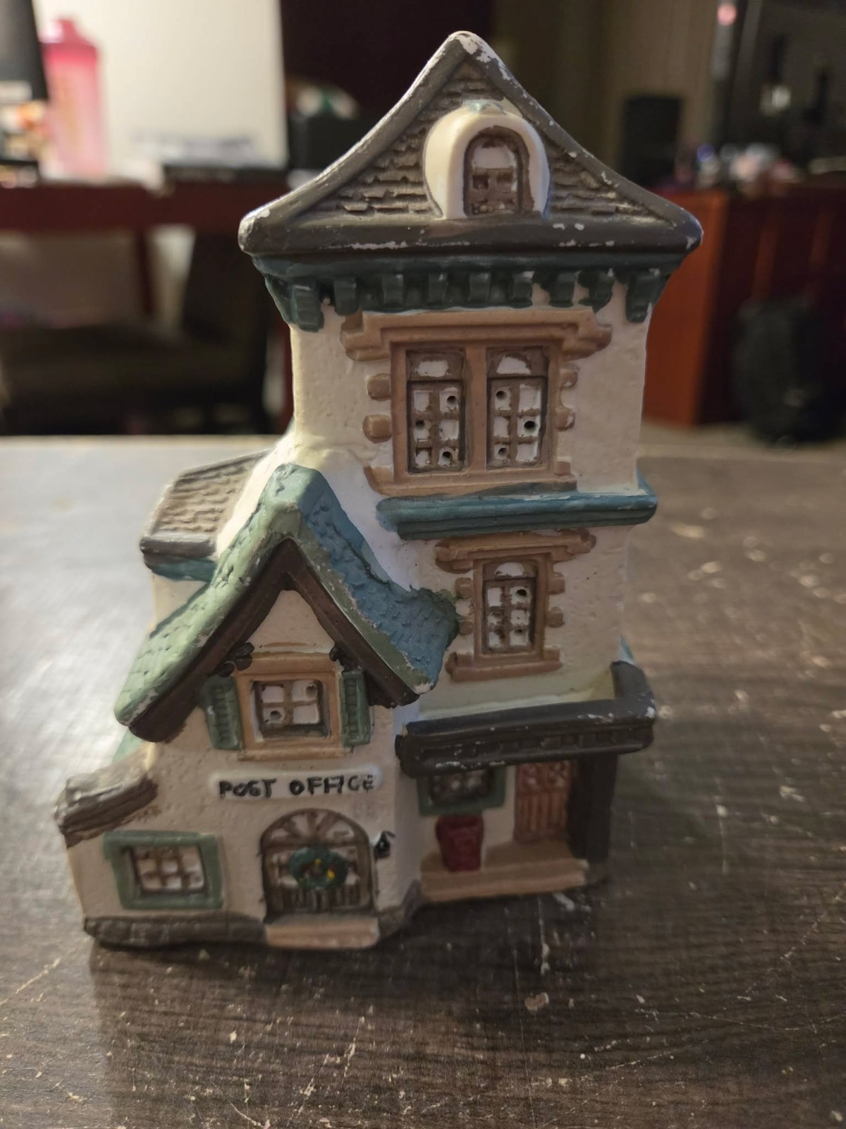 Vintage 1994 MANN Christmas Village Post Office Lighted Ceramic House MCMXCIV