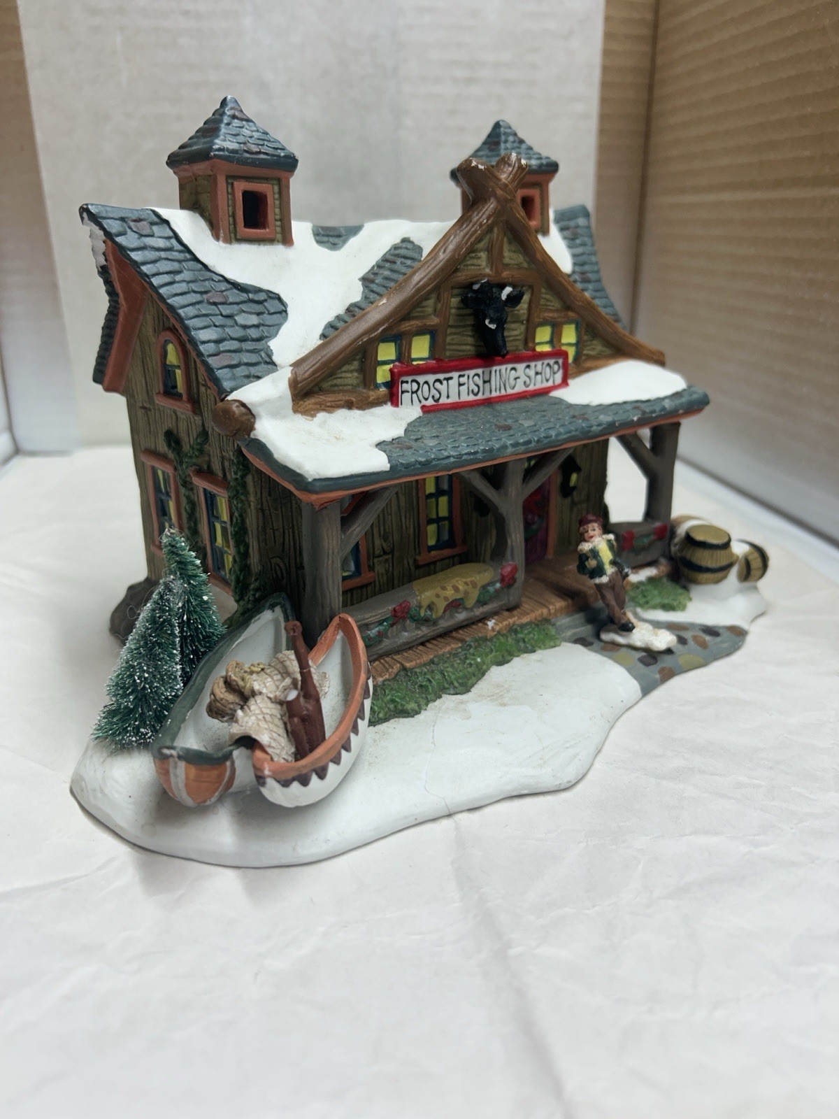 Christmas Ceramic Painted Glitter Village Houses & Figurines Assorted Lot
