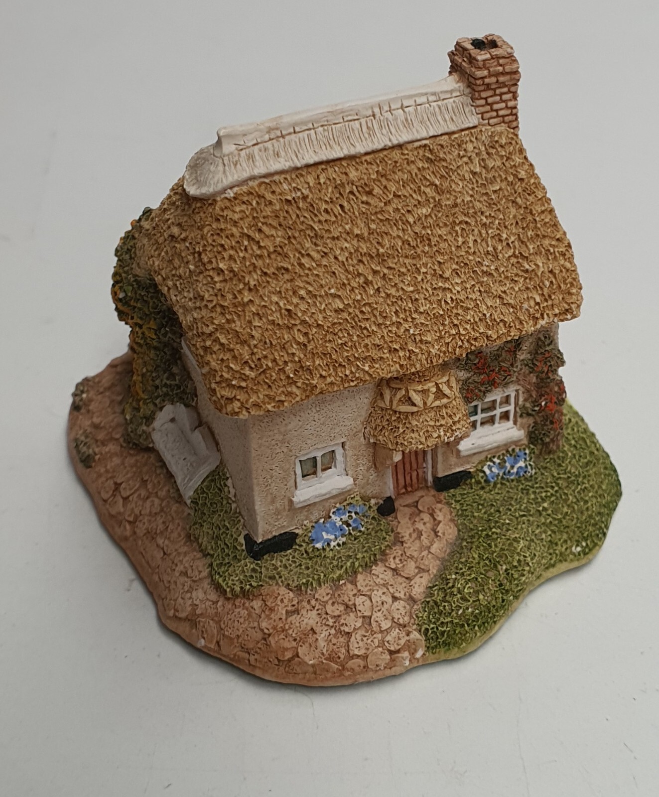Lilliput Lane Otter Reach c1990-96 Miniature Handmade in Cumbria, England 6cm