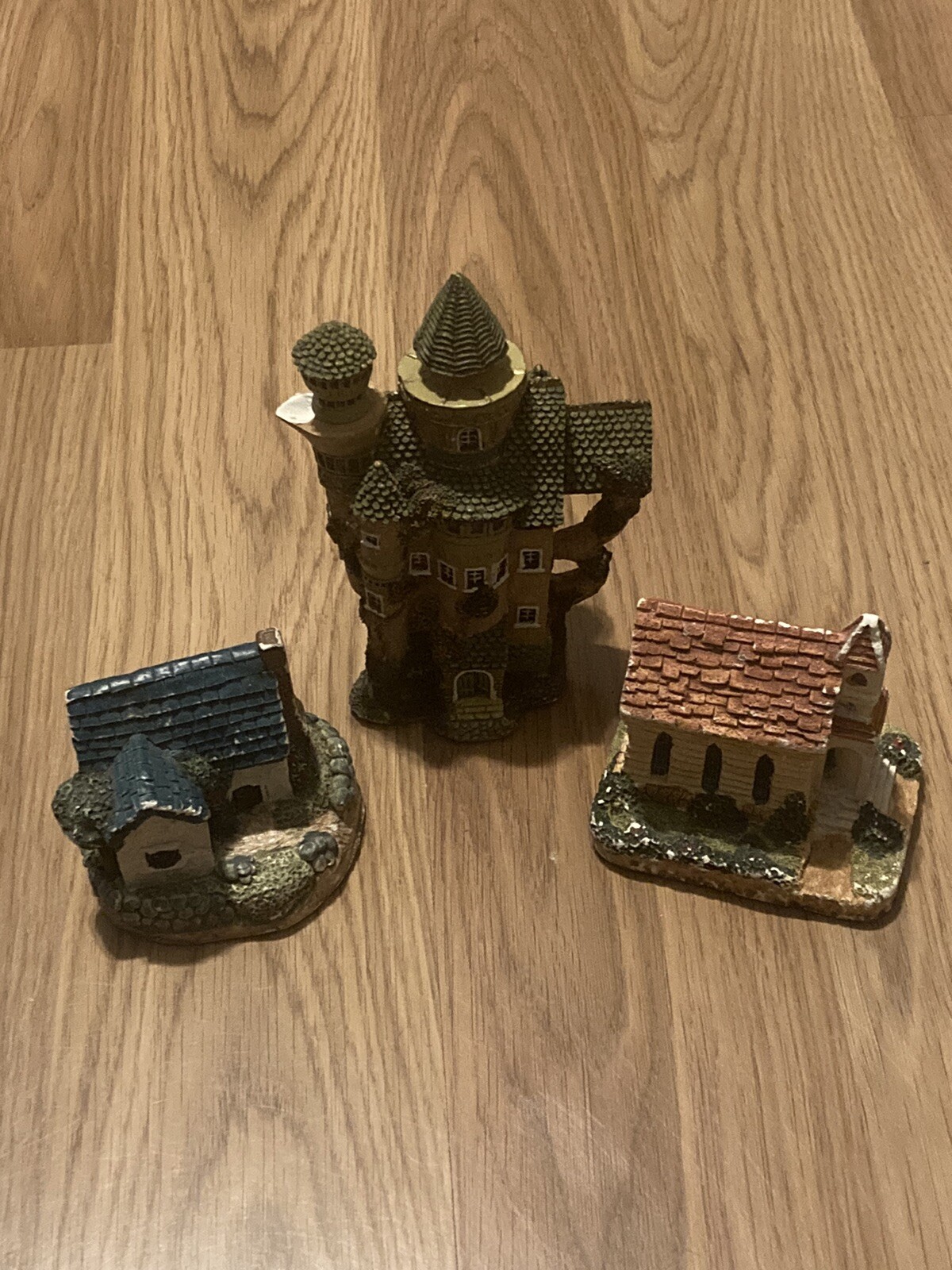 Christmas Village lot of 3 unboxed