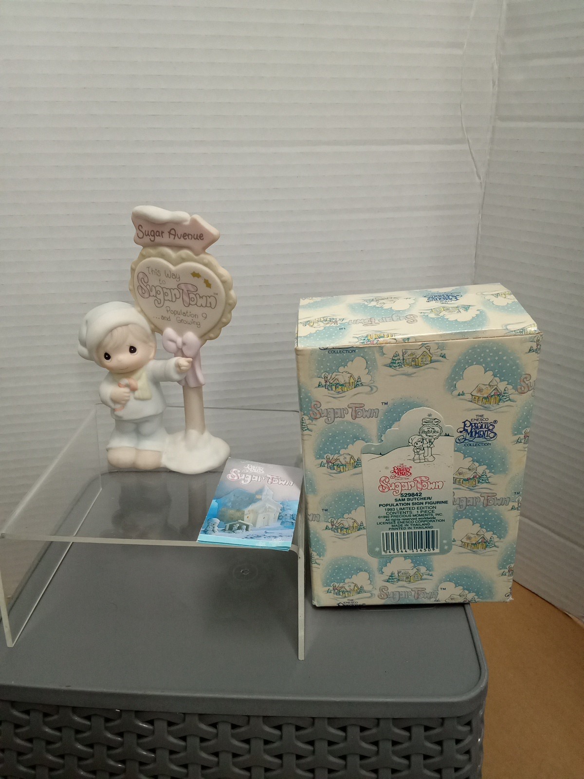 Precious Moments Sugar Town 529842 Sam Butcher Population Sign Figurine 1993 LE