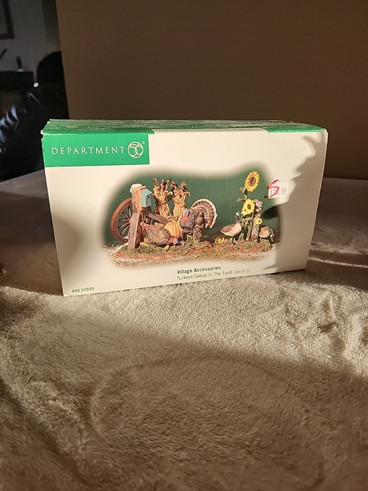 Dept 56 Village Accessories: Turkeys Geese In The Field 52939 Sunflowers Birds