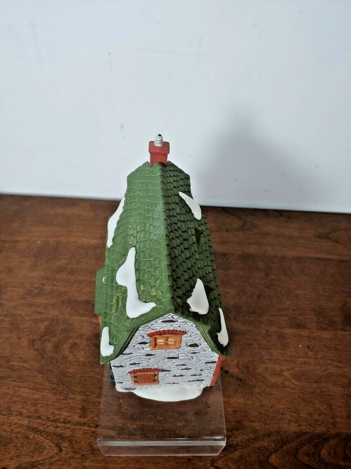 WHITE HORSE BAKERY – DEPT 56 DICKENS VILLAGE – COMPLETE IN BOX