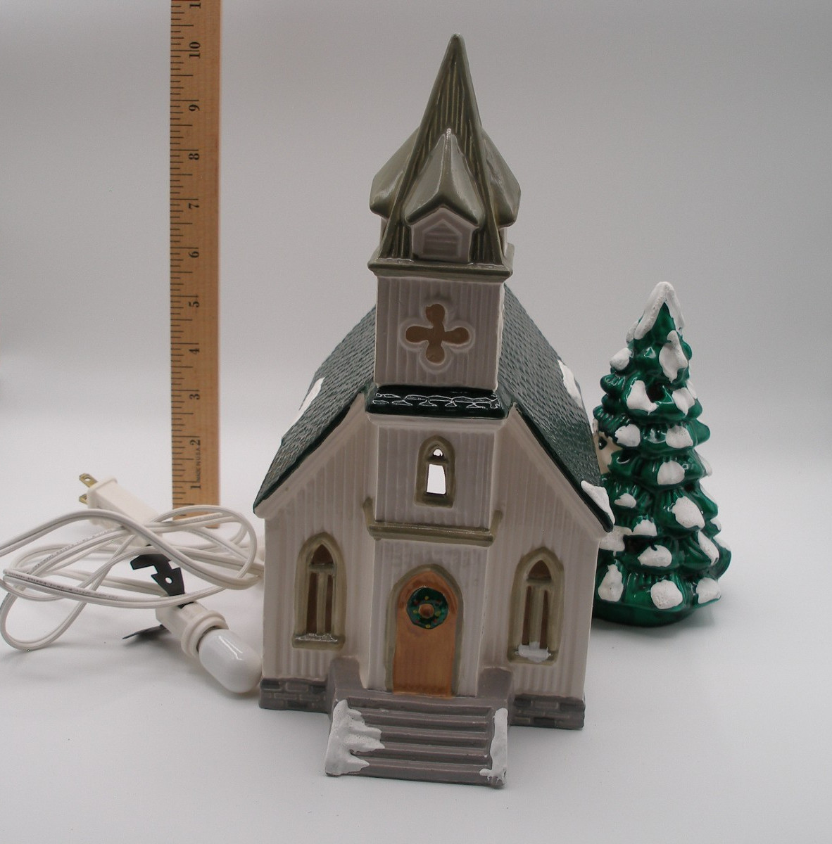 Dept. 56 Original Snow Village “All Saints Church” #5070 W/ Working Light no box