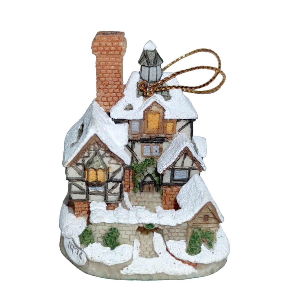 Vintage David Winter Scrooge Family Home Resin Christmas Holiday Ornament 2″