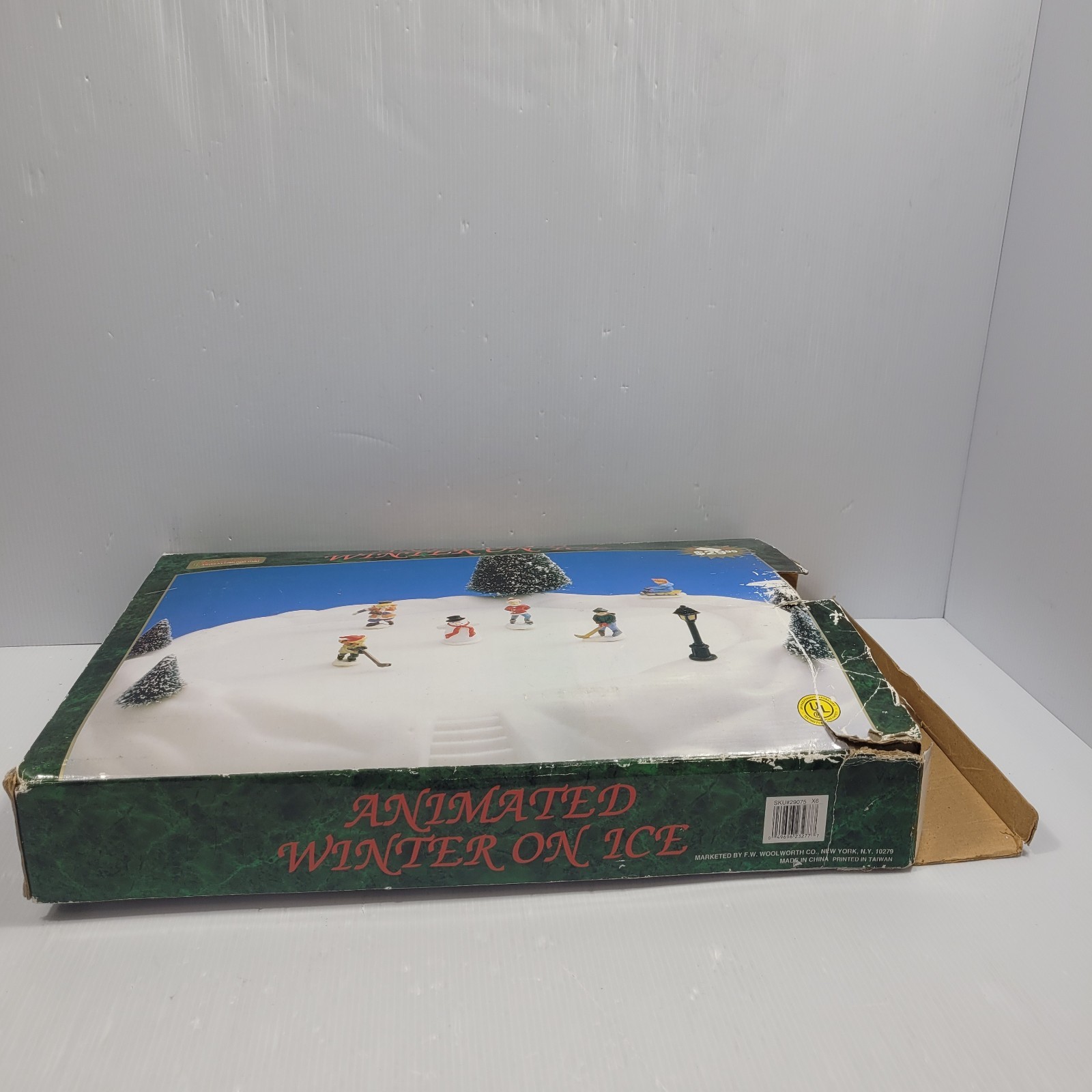 VTG Woolworth Animated Winter Ice | Complete | Working | Ice Skating | Christmas
