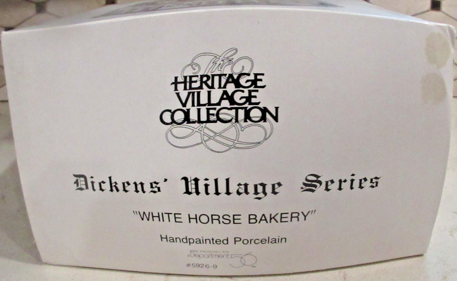 Dept 56 Dickens Village Series – White Horse Bakery EUC Free Shipping