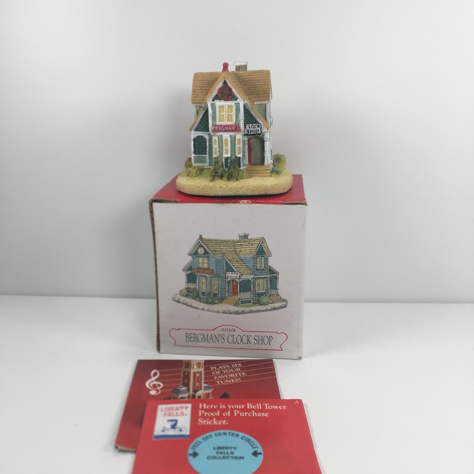 Lot of 4 Vintage Liberty Falls Americana Collection Houses AH82, AH102 104 127