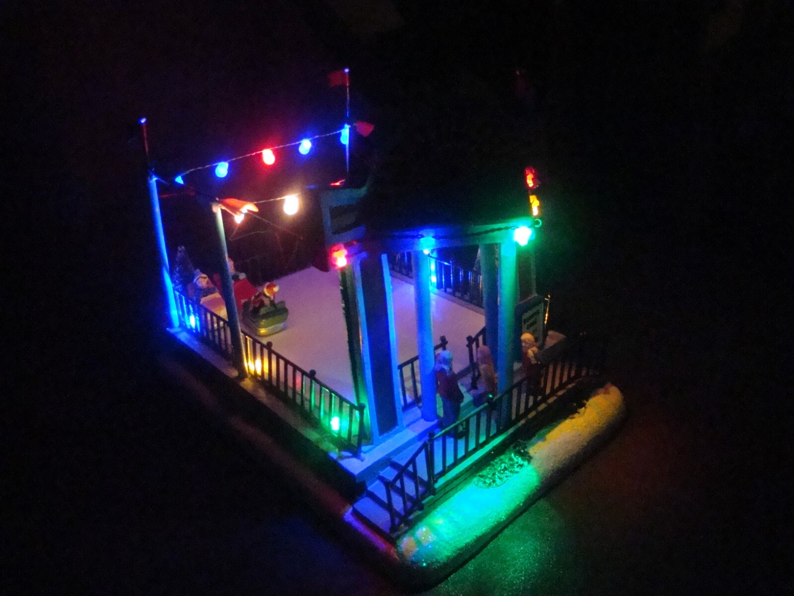 Holiday Village Rudolph’s Animated Bumper Cars w/ Music by Crosslight #CV120