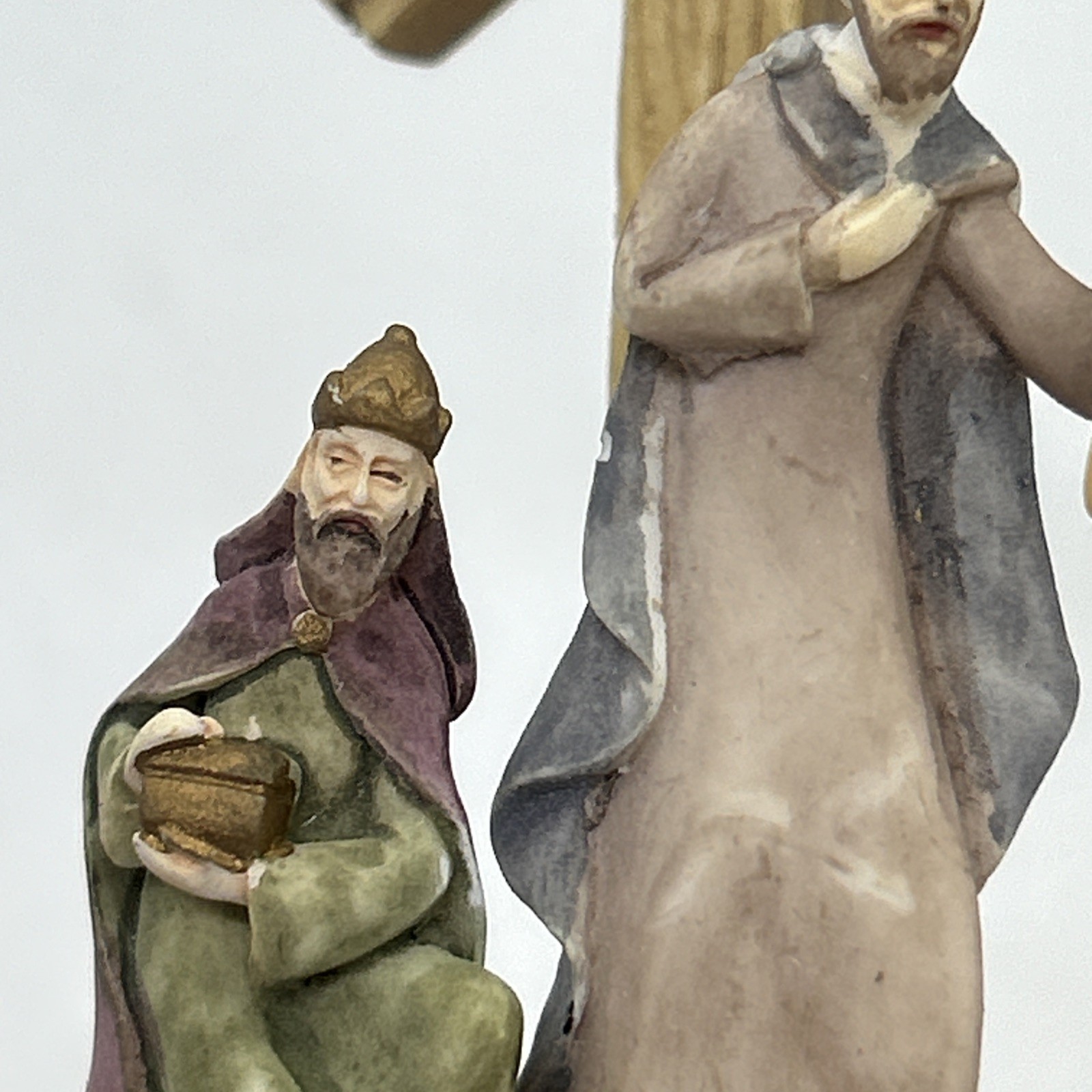 Light Up Nativity Christmas Scene Away In A Manger Table Top 3D Diorama