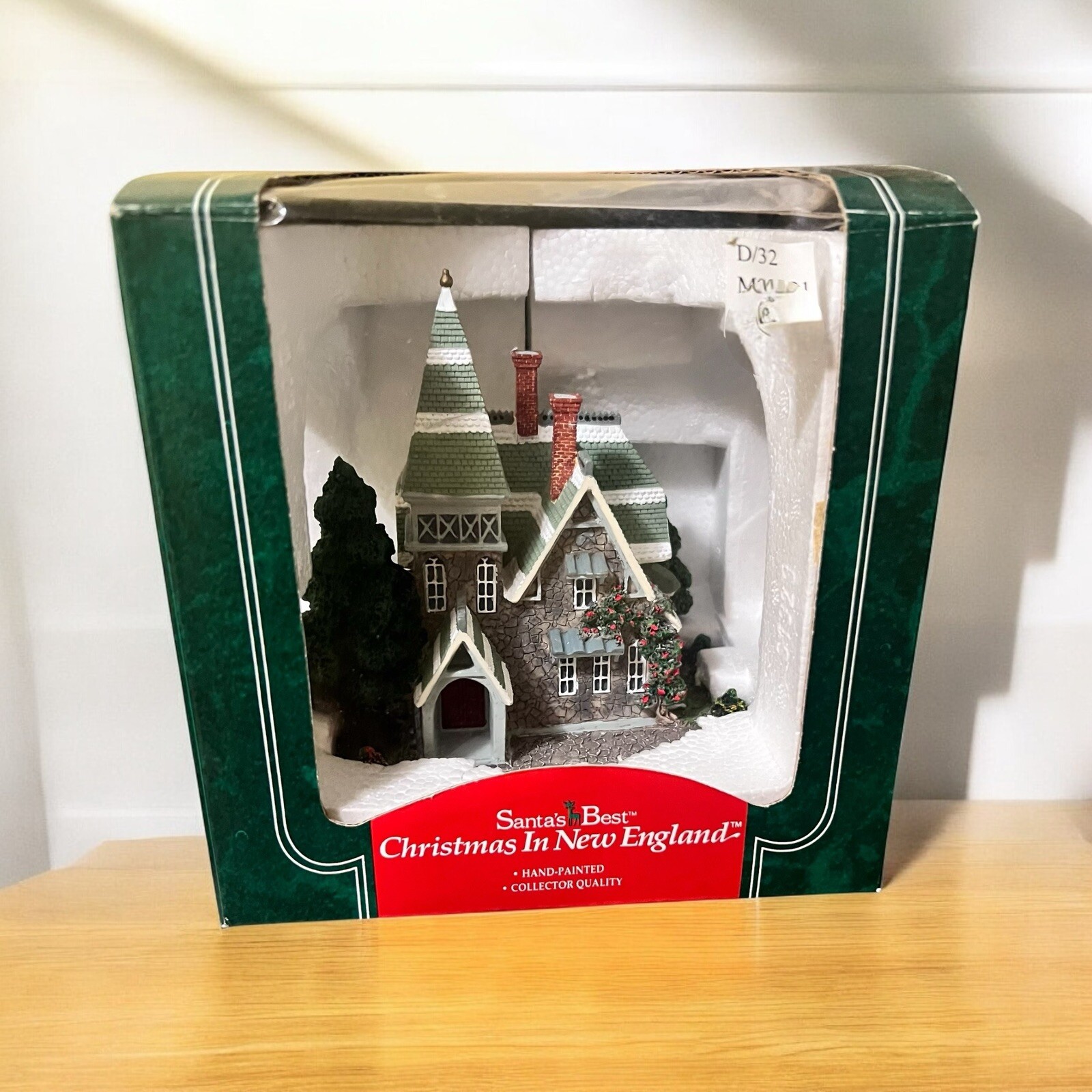 Vintage 90s Santa’s Best CHRISTMAS IN NEW ENGLAND Victorian Village House Home