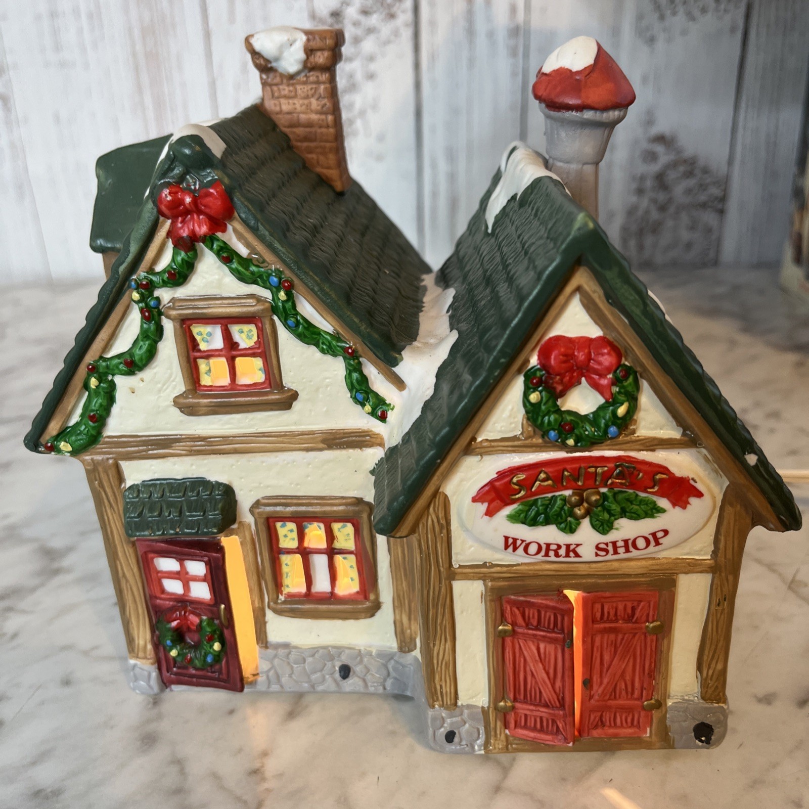 Dickens Keepsake Porcelain Lighted House Christmas Village Vintage Ace Hardware