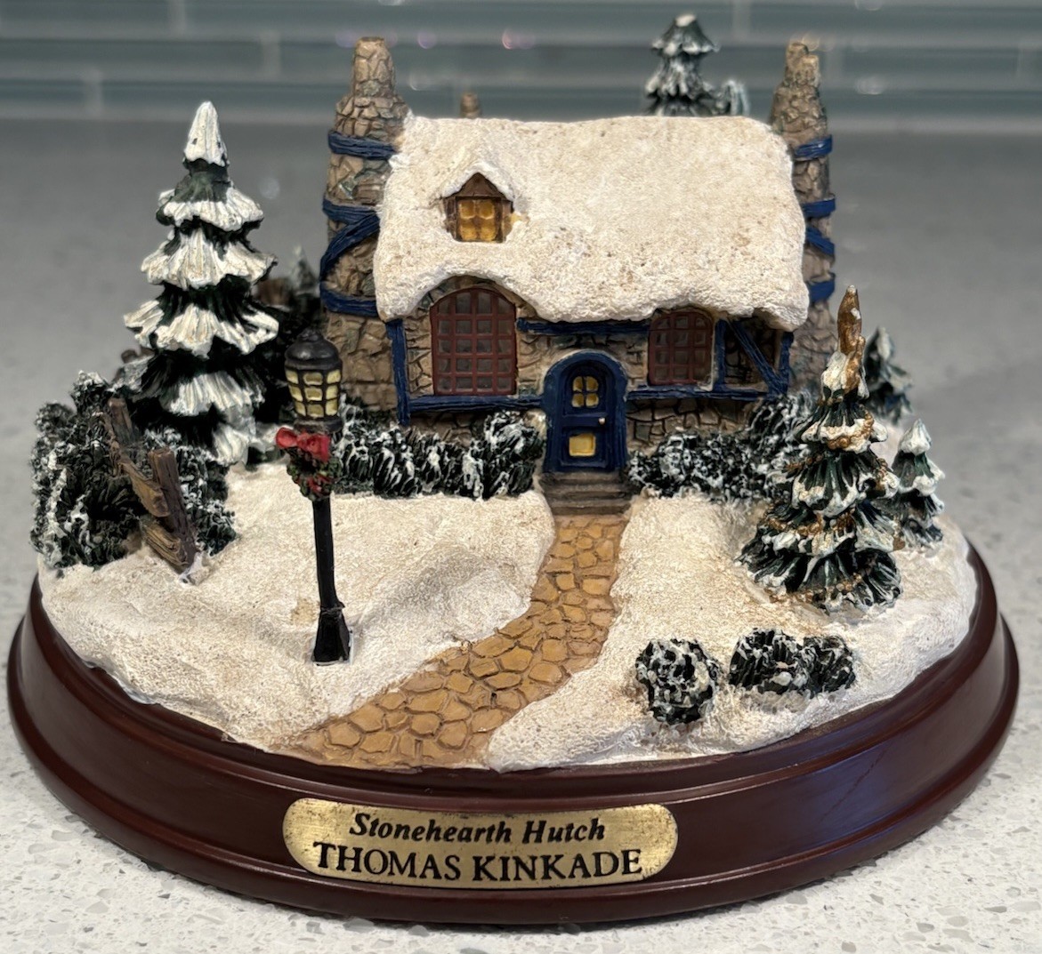 Thomas Kinkade Stonehearth Hutch Winter House Snow Pine Trees Tested Working