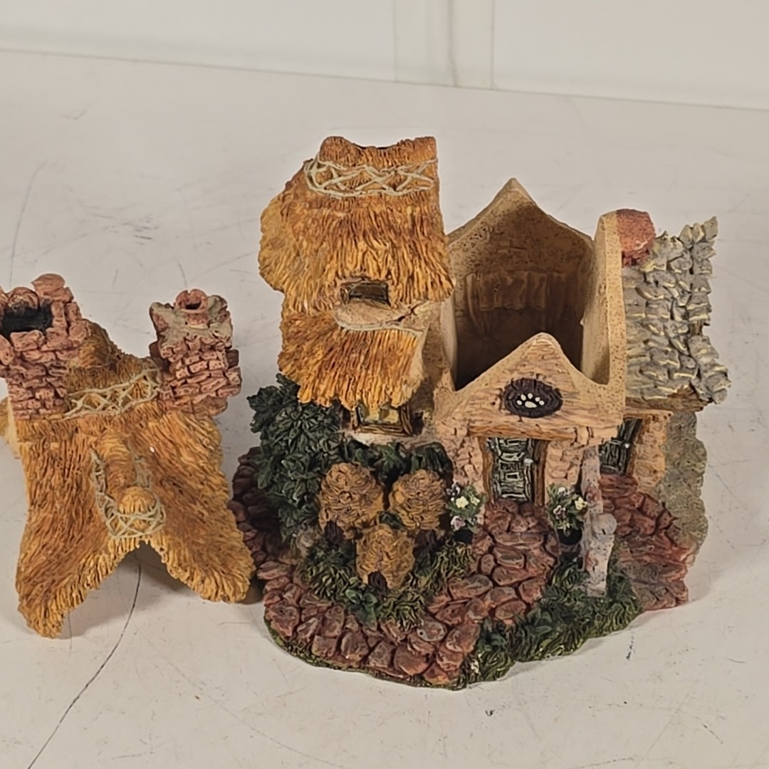 Boyds Town Village #2 Bailey’s Cozy Cottage 19002
