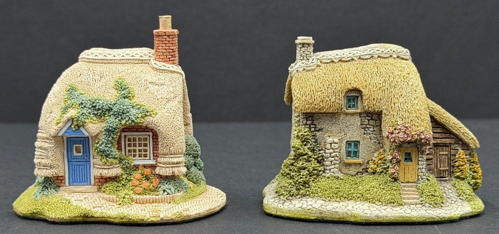 Lilliput Lane Collectors Club Exclusive Petticoat Cottage Puddlebrook Made in UK