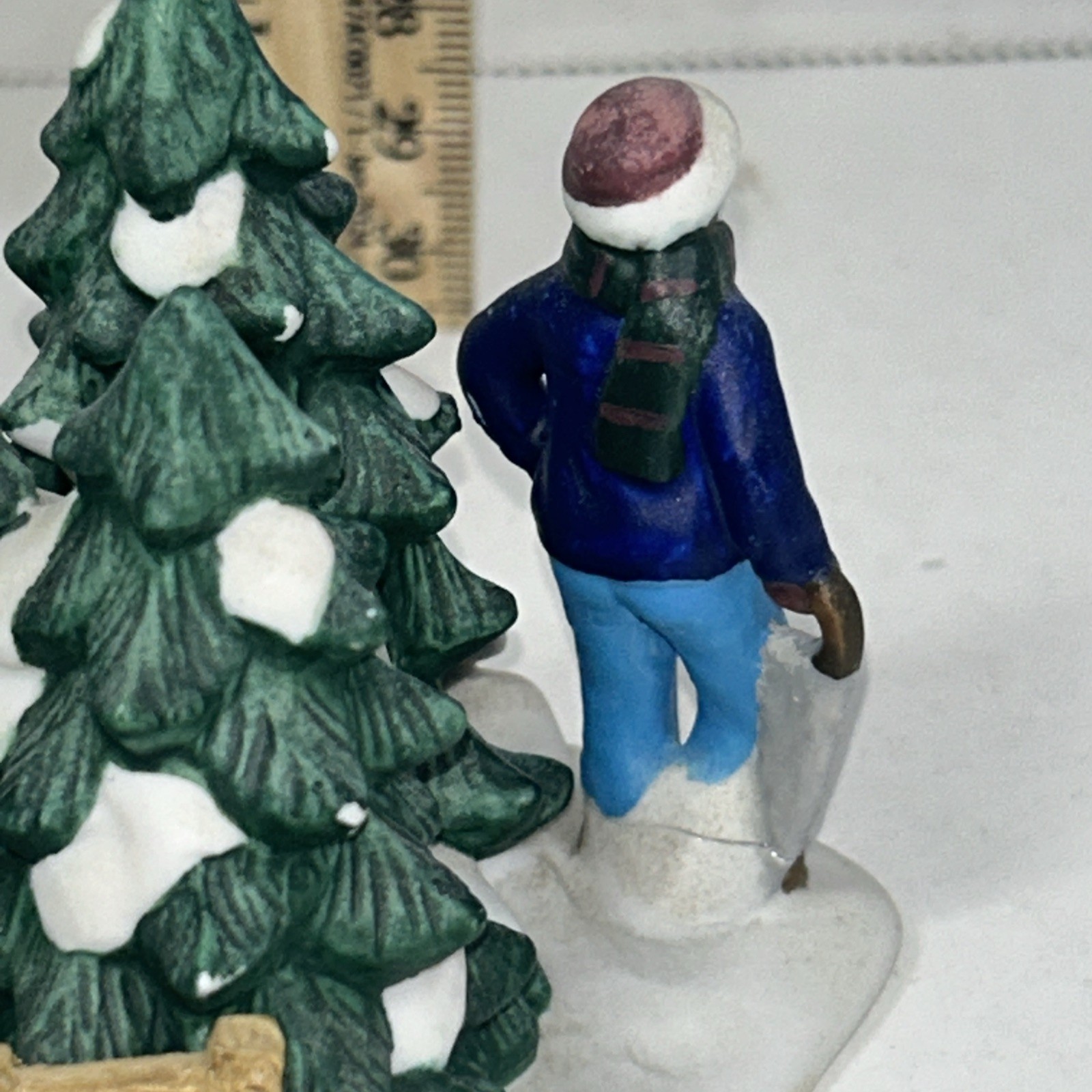 Hershey’s Holiday Village Tree Lot Figurine Accessory 2001