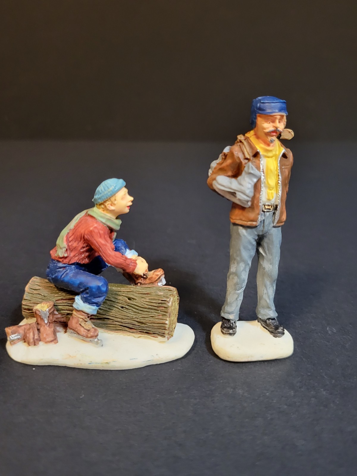 Lemax Christmas Village Town Grandpa’s Gift 92307 Giving Hockey Stick Grandson