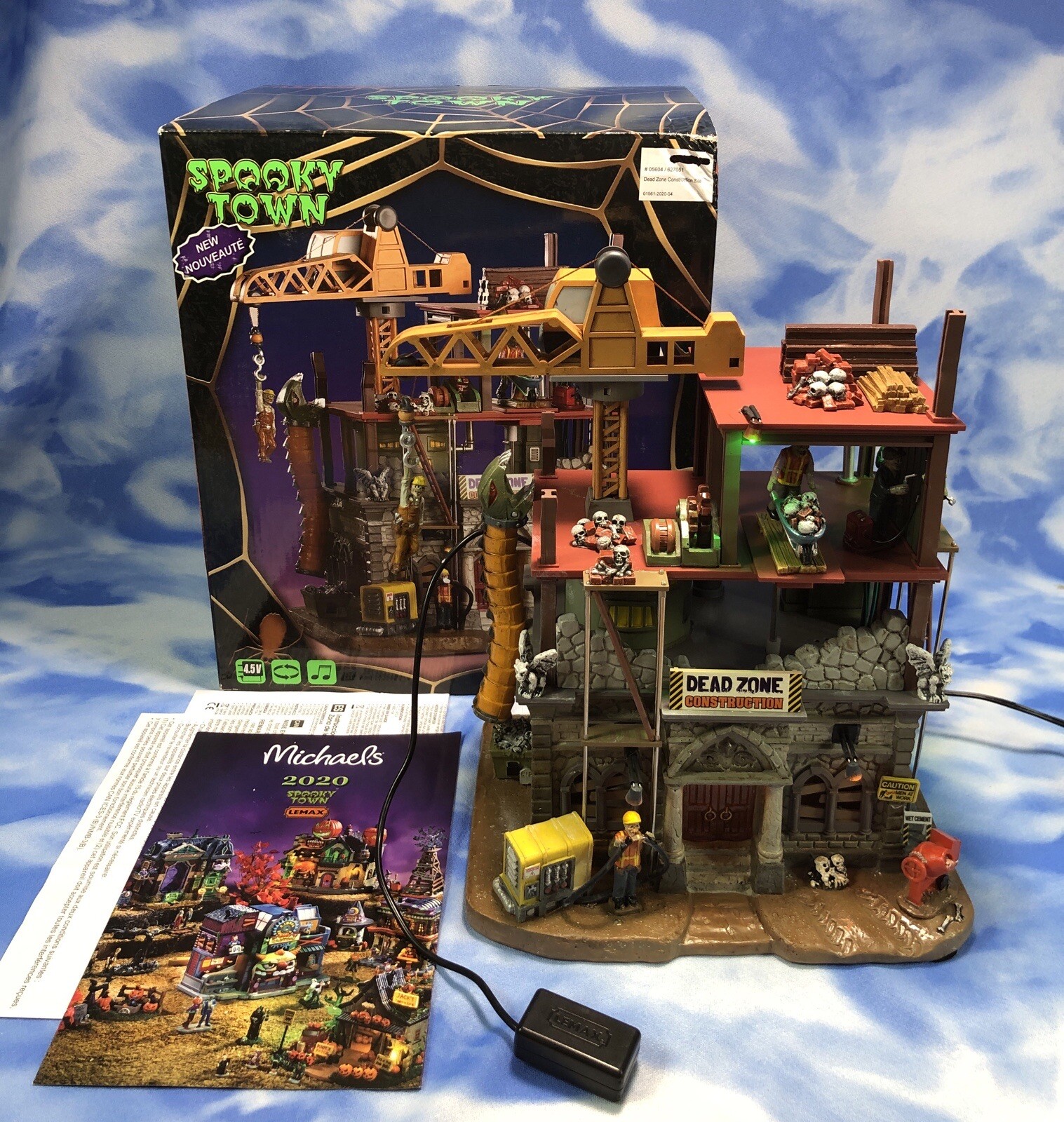 NEW 2020 Lemax Spooky Town “Dead Zone Construction Site” Zombies #05604 NIB