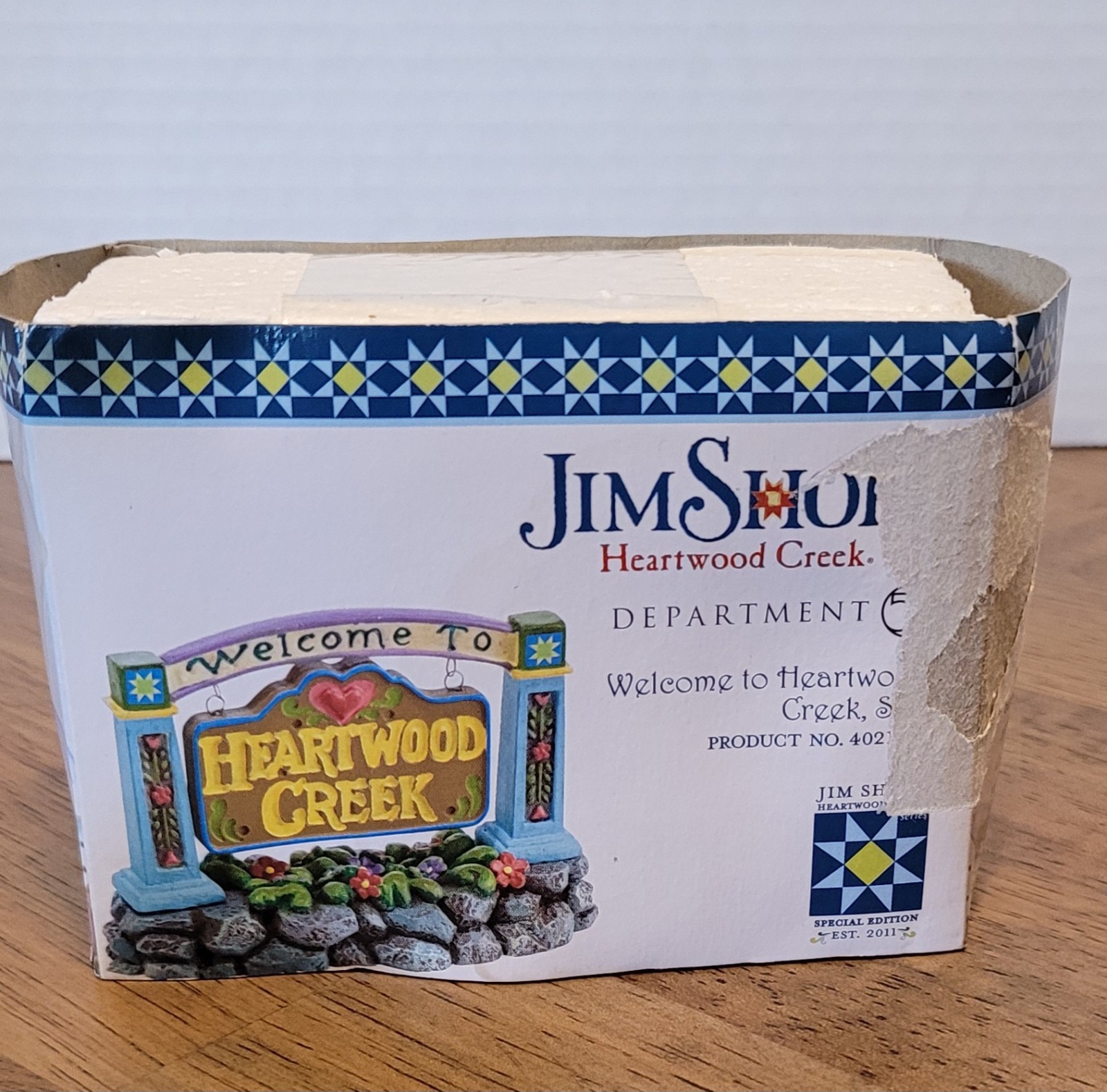 Dept 56 Jim Shore – Welcome to Heartwood Creek Sign