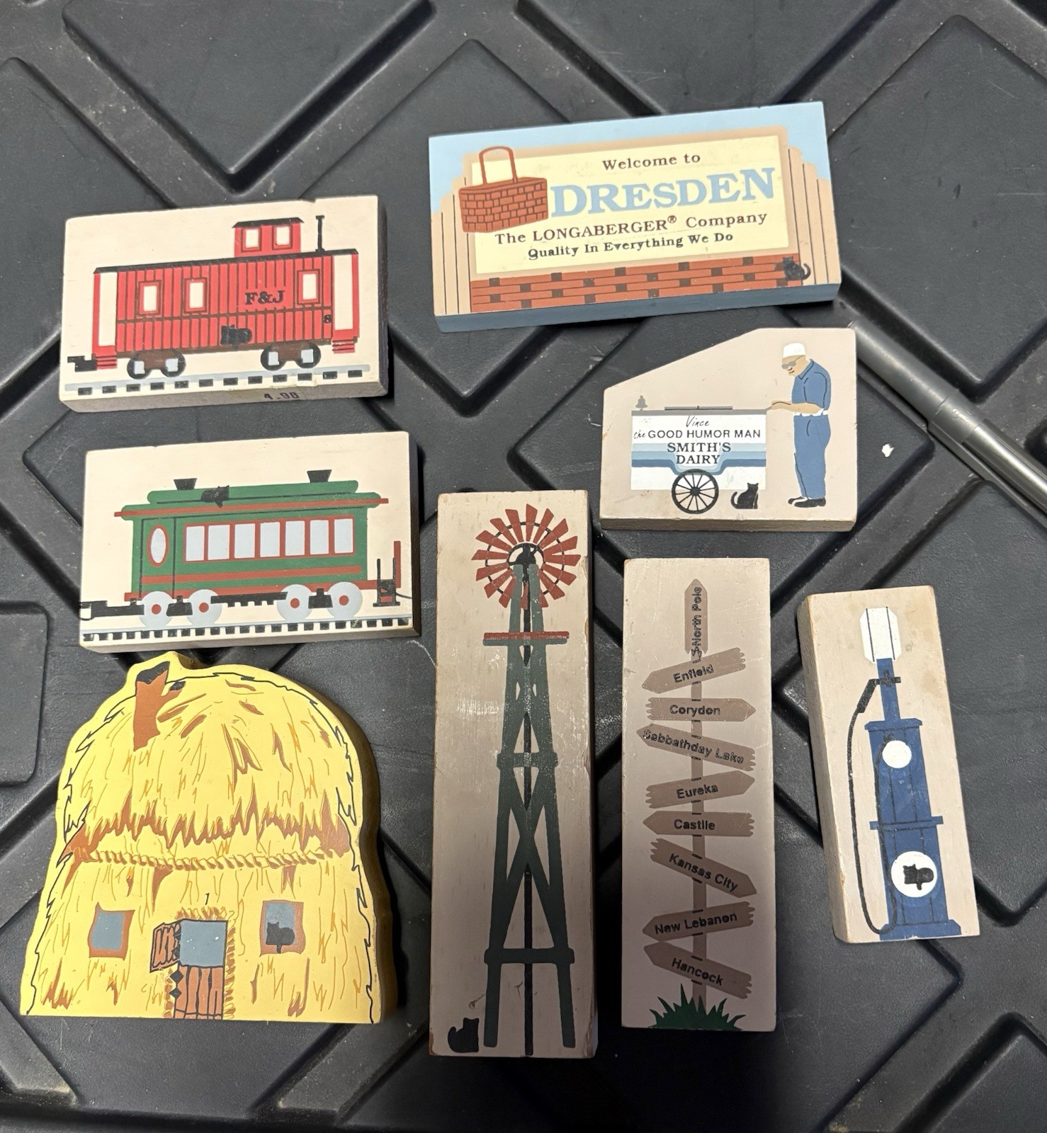 Cats Meow Village. Lot of 8 Random Pieces. Various Themes. See Photos