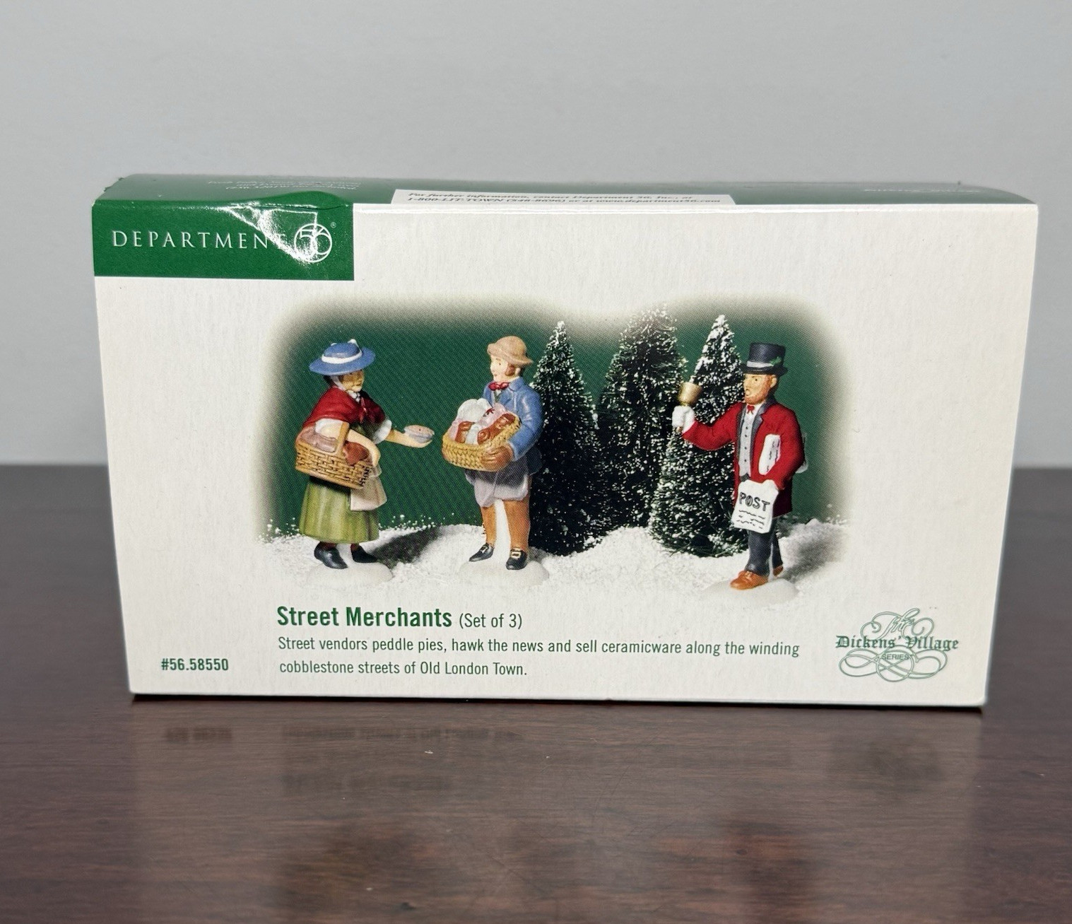 Dept 56 Street Merchants 2001 Christmas Dickens Village #56.58550 Set of 3