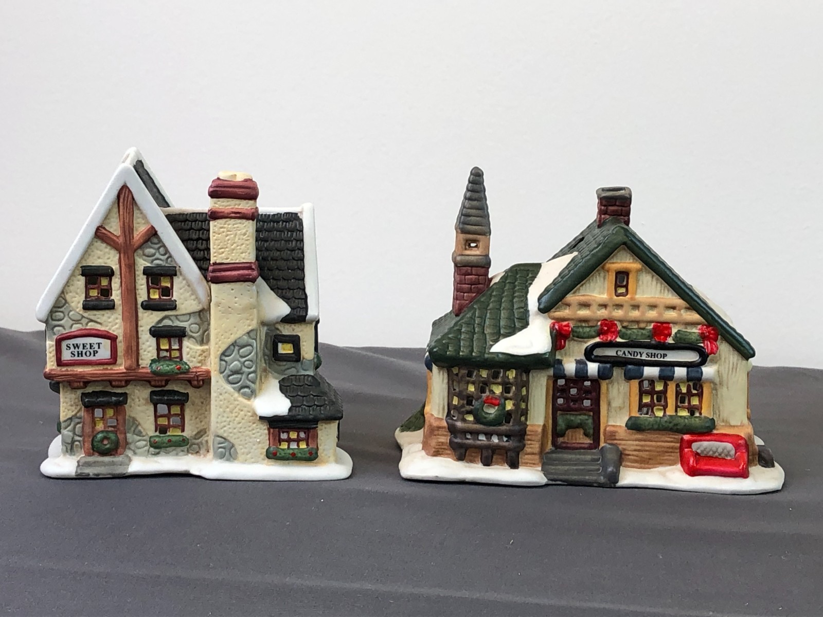 Giftco Inc Christmas VICTORIAN VILLAGE CERAMIC VOTIVE Collection UNUSED NIB