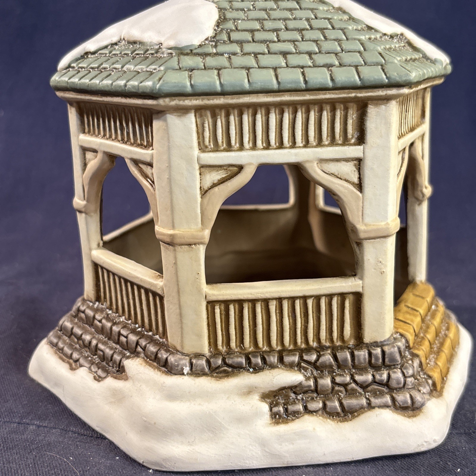 Lefton Colonial Village Victorian Gazebo #07925 Original Box