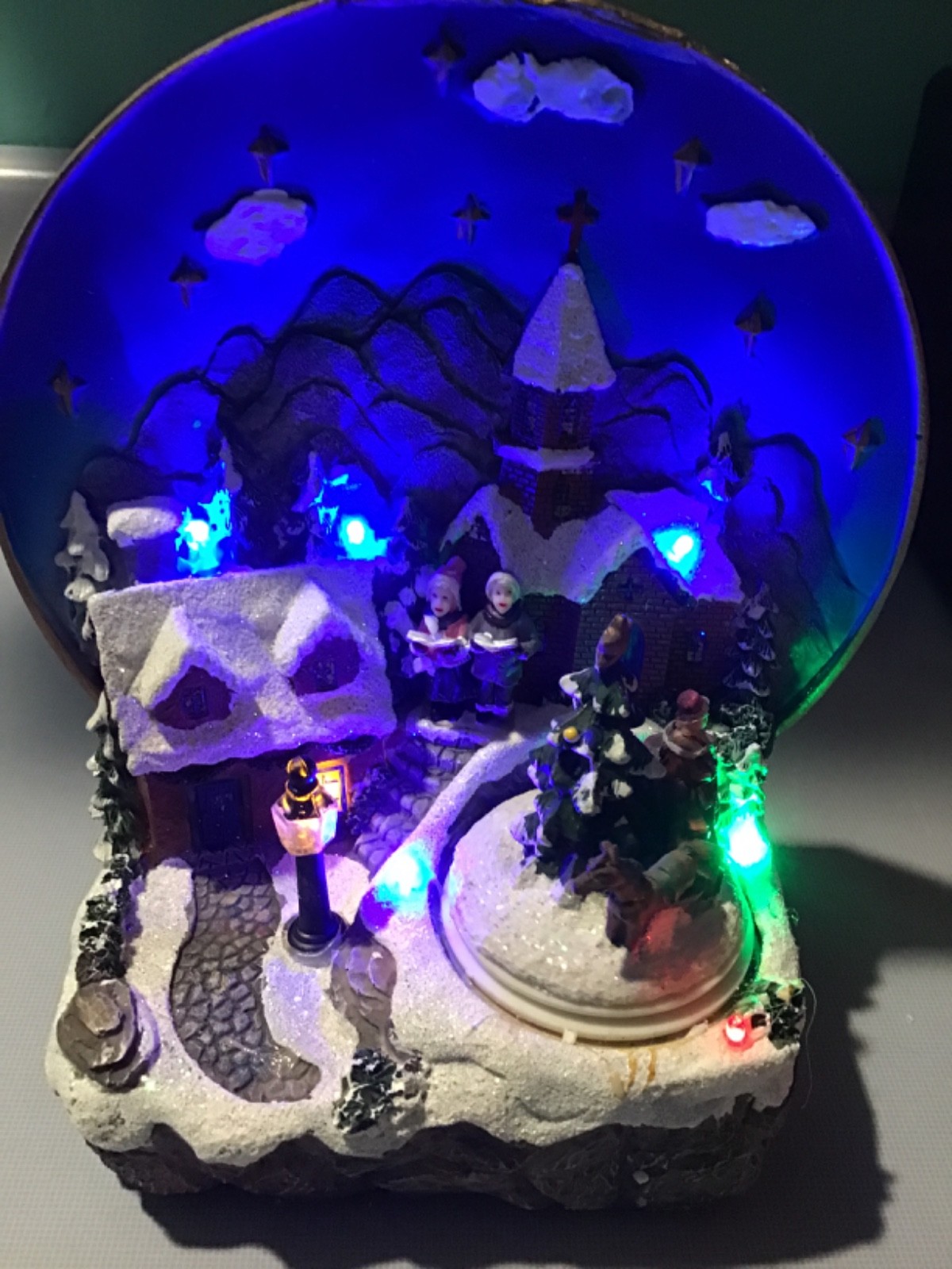 Beautiful Gerson Lighted Holiday Village With Moving Scene #2355150