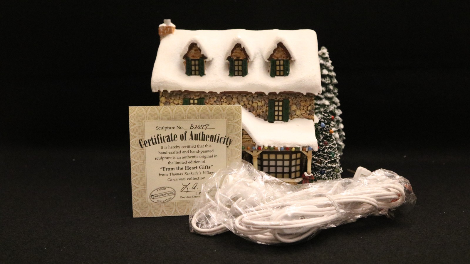 Thomas Kinkade Hawthorne Christmas Vill “From the Heart Gifts” w COA & Light Kit