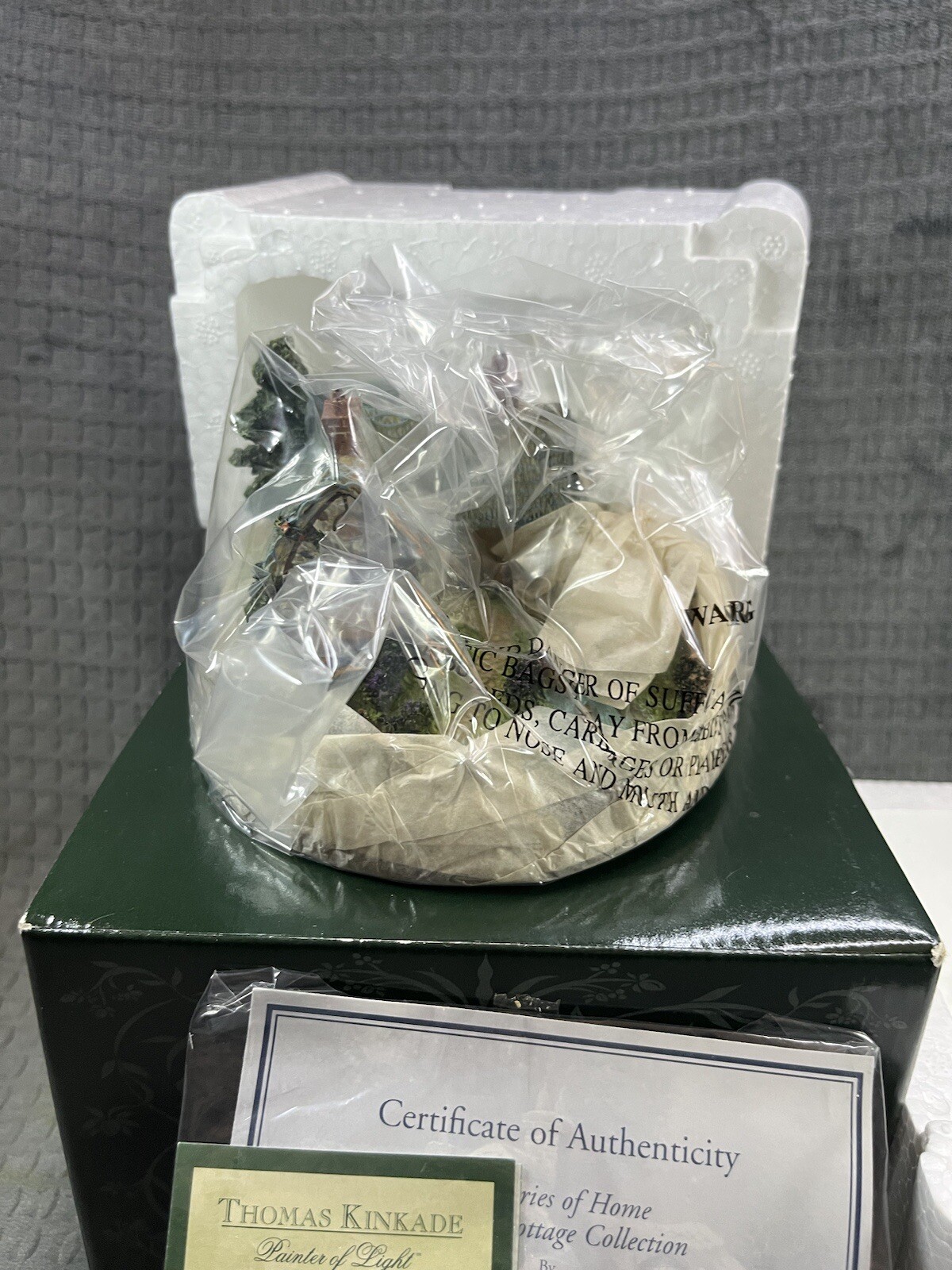 Thomas Kinkade Lighted Cottage Collection Painter Of Light “A Quiet Evening” New