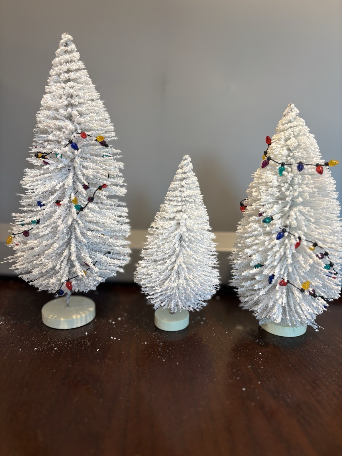 DEPT.56 VILLAGE SNOWY ARCTIC PINES #52608 SET 0F 3 PRE-OWNED