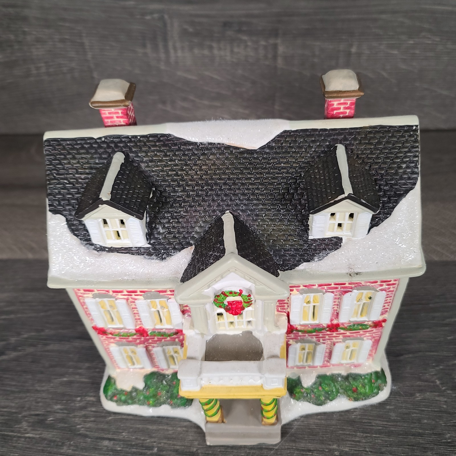 Holiday Inspirations Towne Series Lighted Red Brick House
