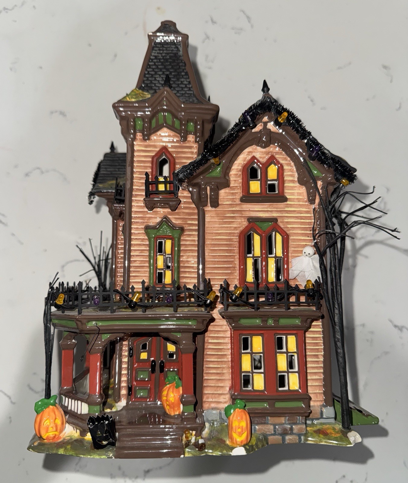 Vtg Dept 56 Halloween Victorian House from the Snow Village Halloween series