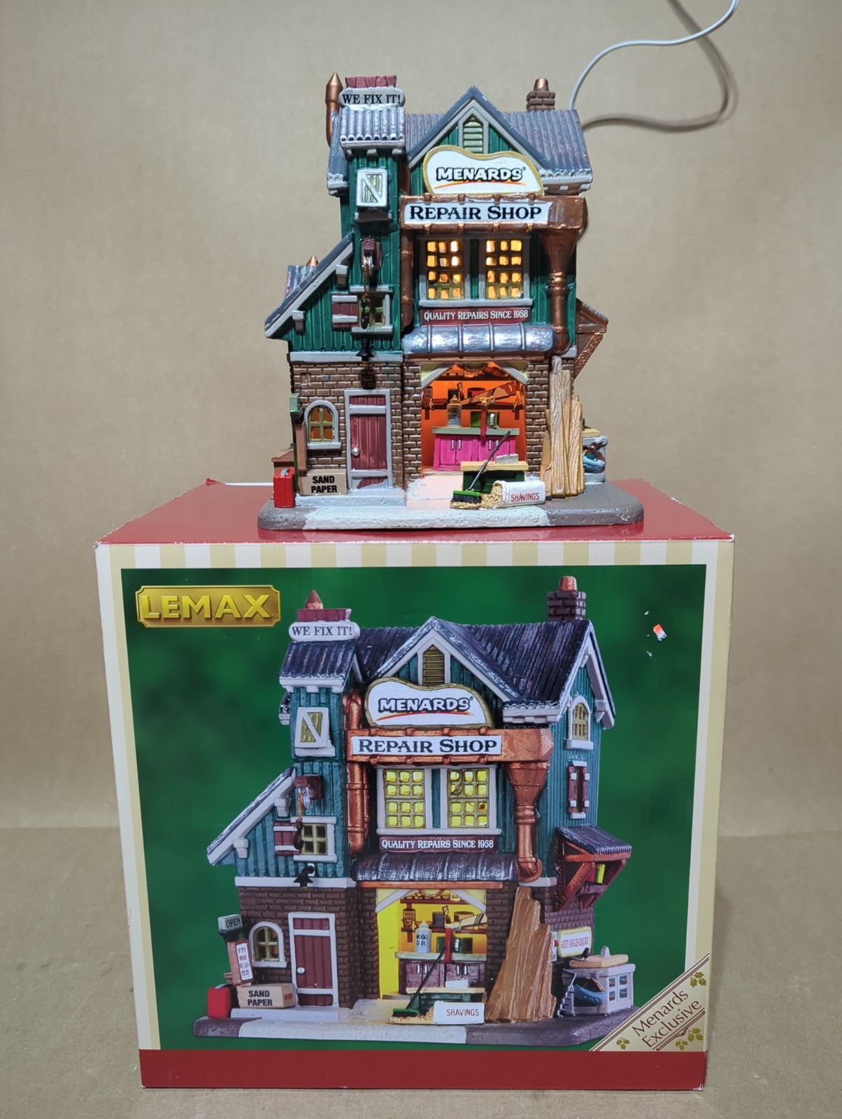 Lemax Menards Exclusive Repair Shop Porcelain Lighted Christmas Buildng