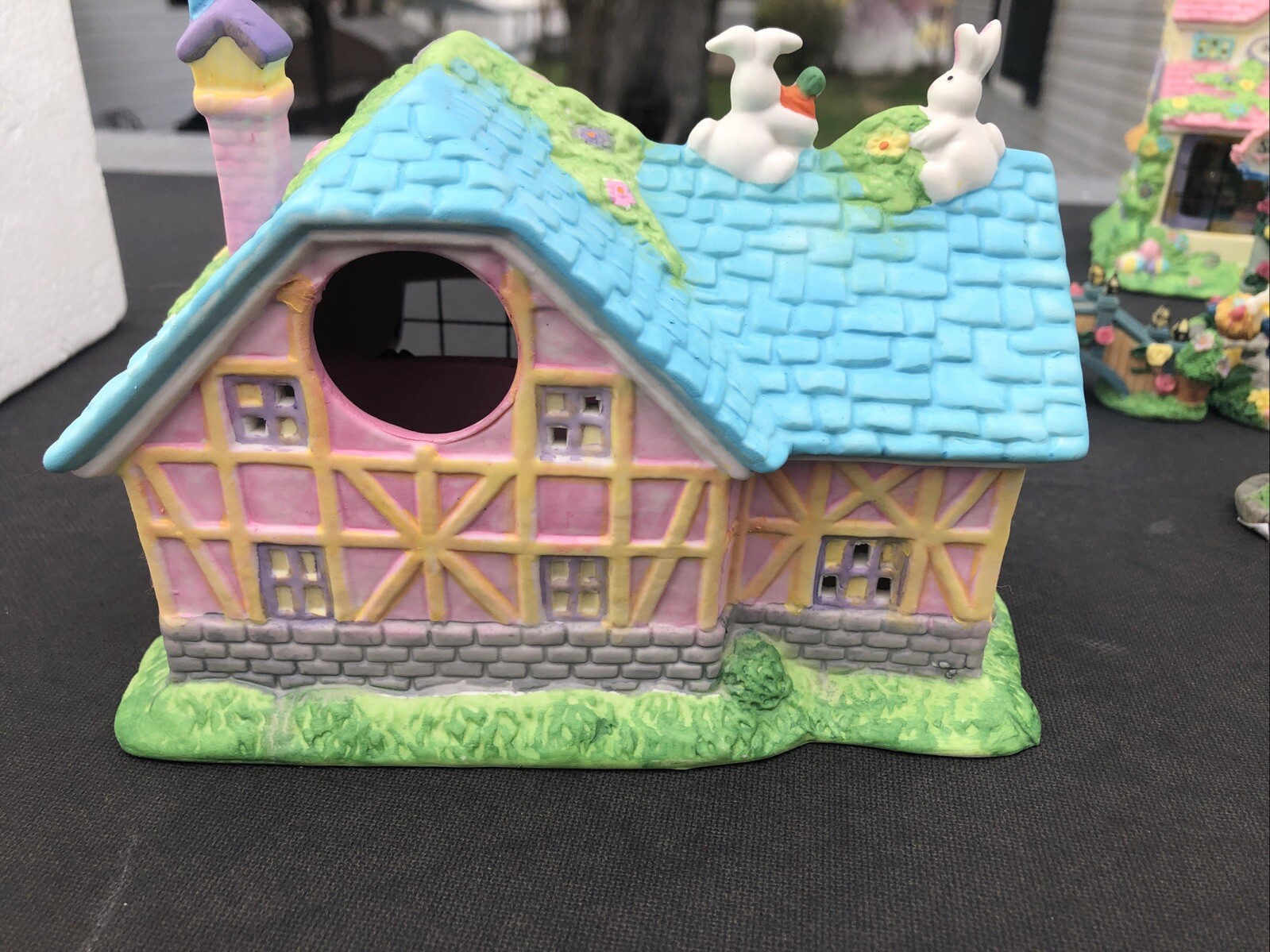 VTG Easter Village Town House Ceramic Building & Box 10 Piece Bunny No Cords