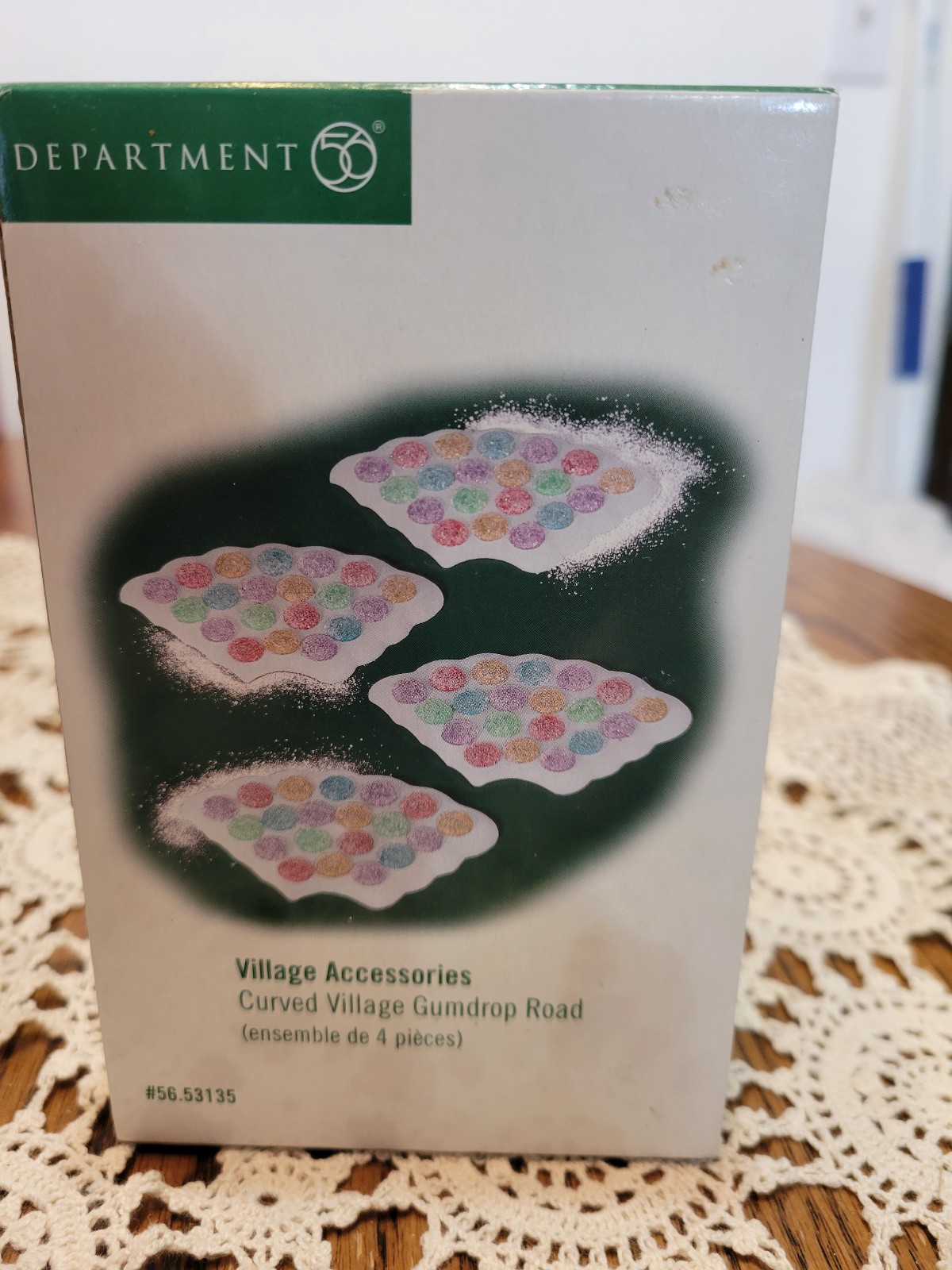 NEW Dept.56 Village Gumdrop Curved Village Gumdrop Road Set of 4 # 53135