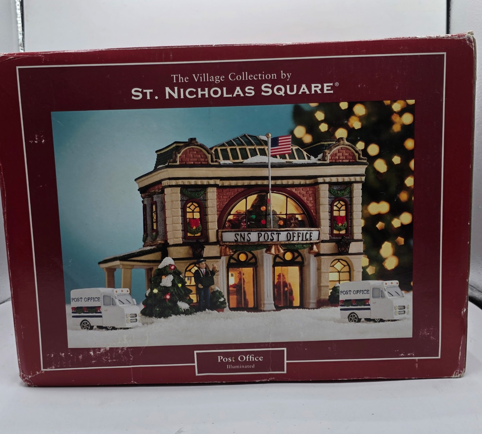 St. Nicholas Square Post Office Illuminated 2005 Works No Truck Missing Figurine