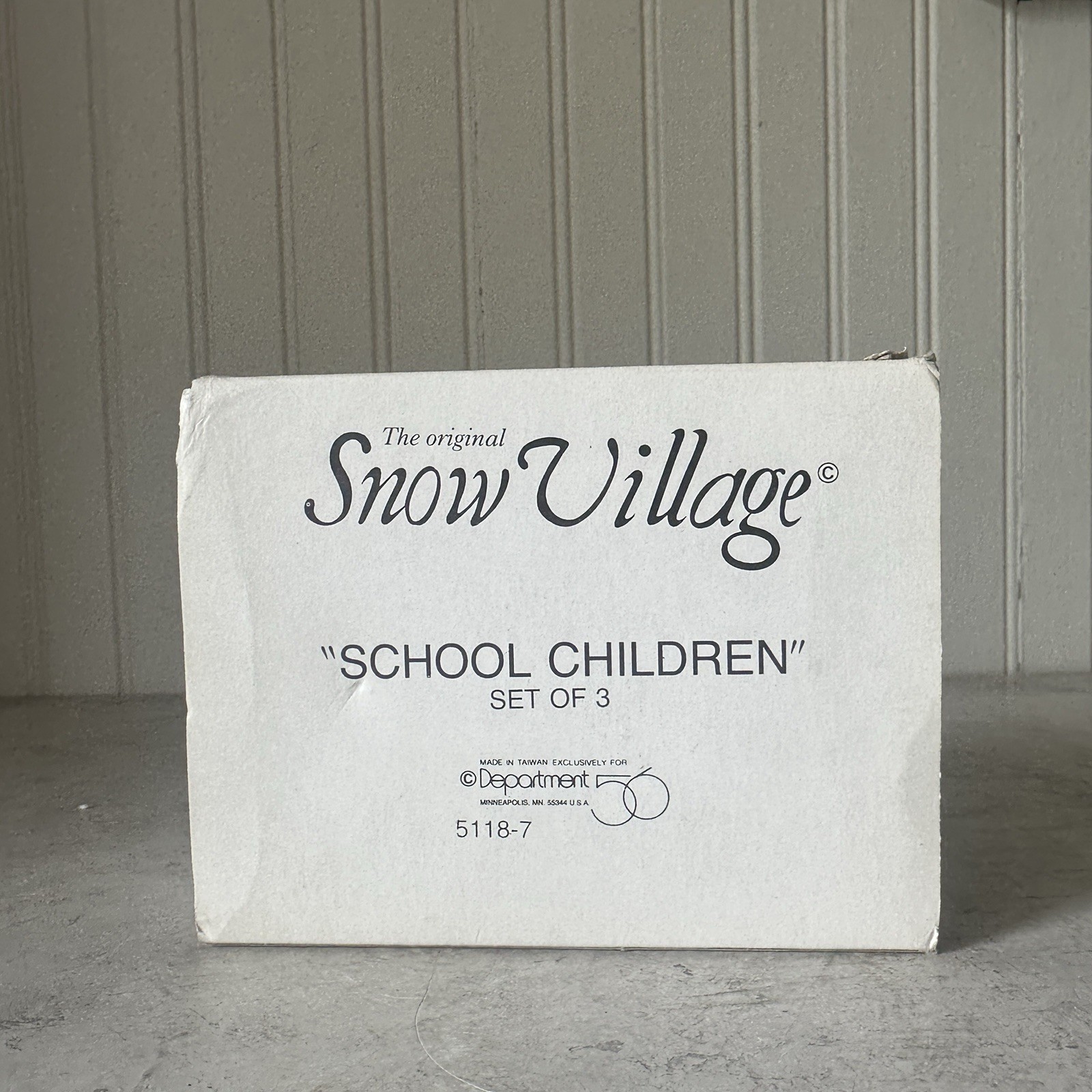 Dept 56 Snow Village School Children Set Of 3 5118-7 in Box Accessory