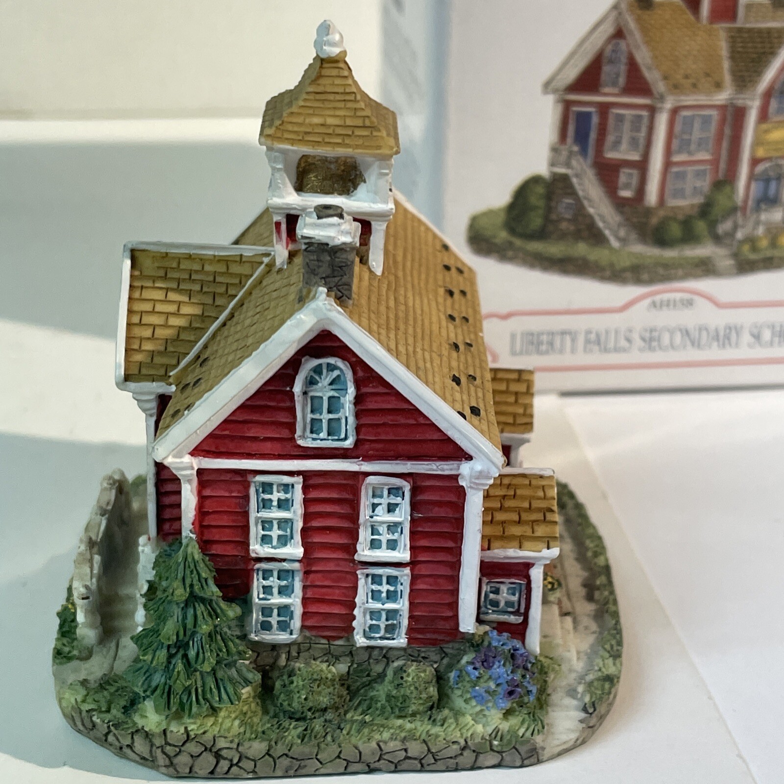 Liberty Falls-Red Secondary School- 1998-Frontier Village-AH158-3 5/8″ Building