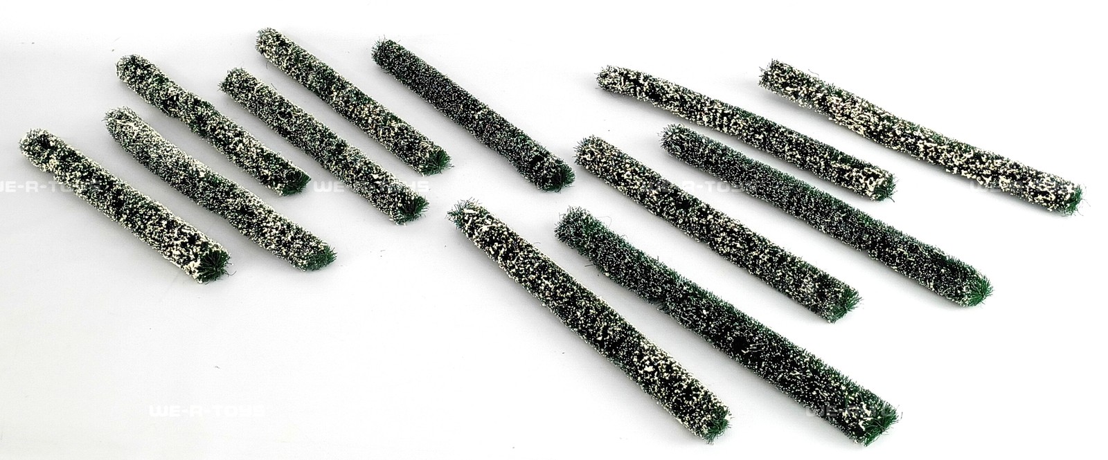 Department 56 Village Accessory Flexible Sisal Hedge Setof3 No 52596 Lotof4