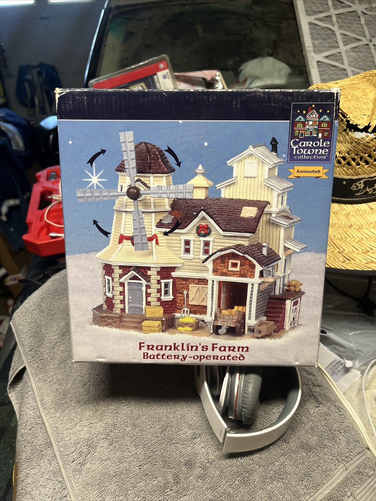 Carole Towne Collection Animated Porcelain Franklins Farm , Battery Operated,
