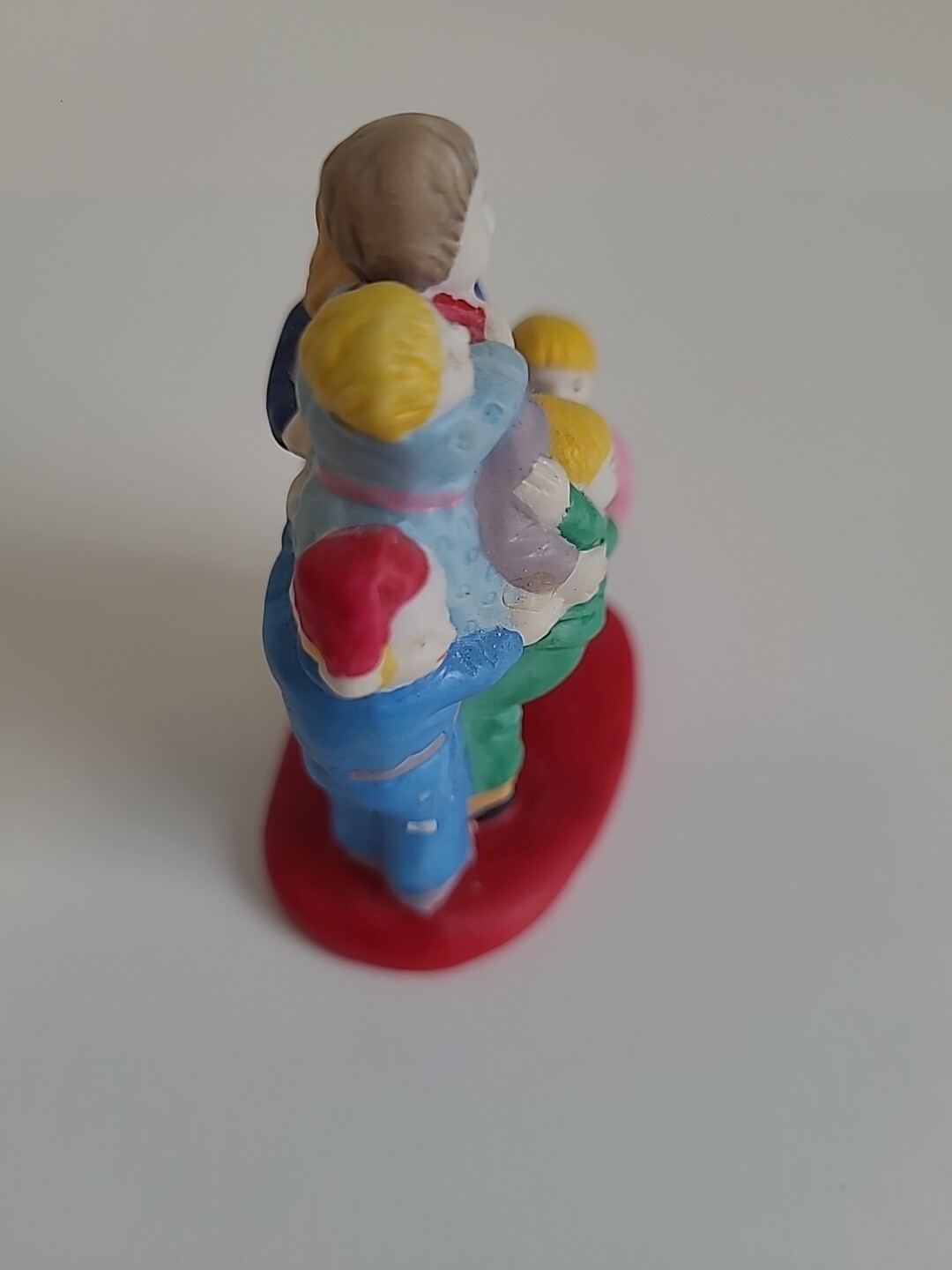 Christmas Village Family of Six 2.5″ Great Condition See Description!