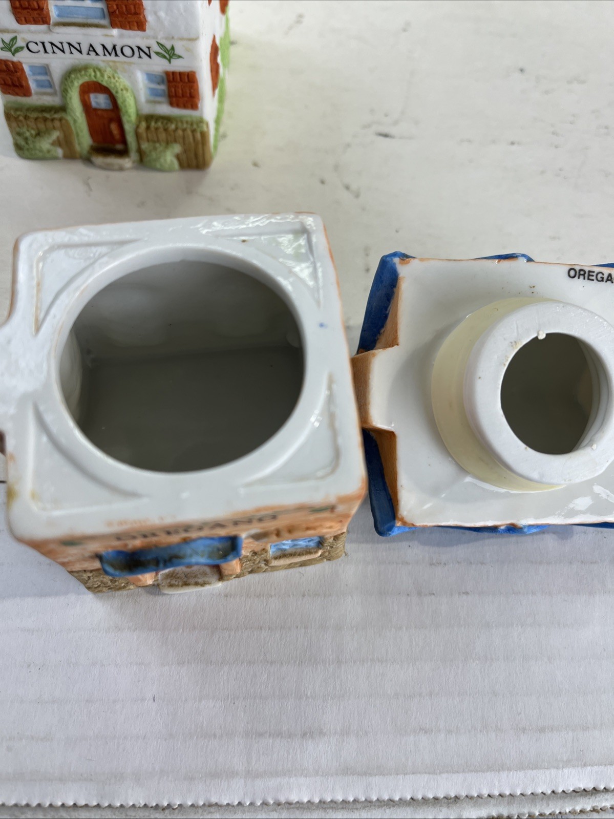 Seasoning Cottages Lot of 11 – 1994 Vintage Z39