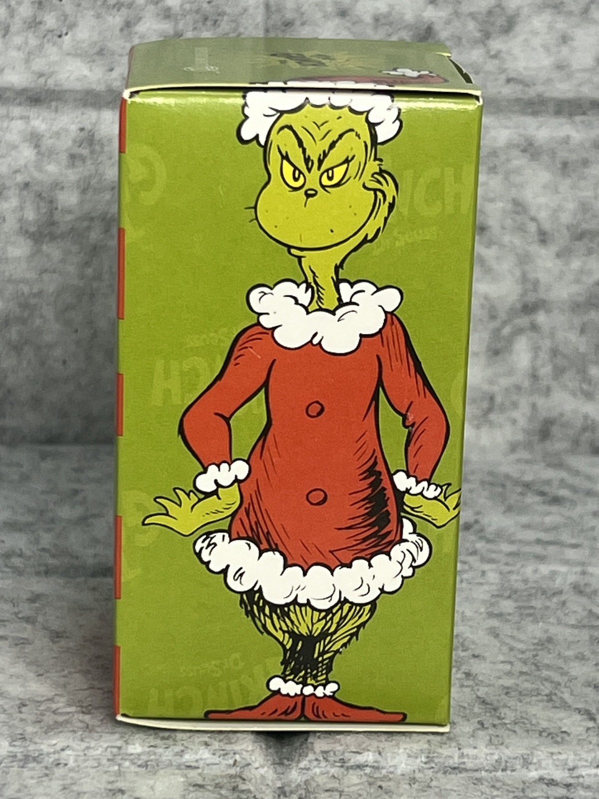 Department 56 The Grinch Dr Seuss Cindy-Lou Who’s Surprise – NEW